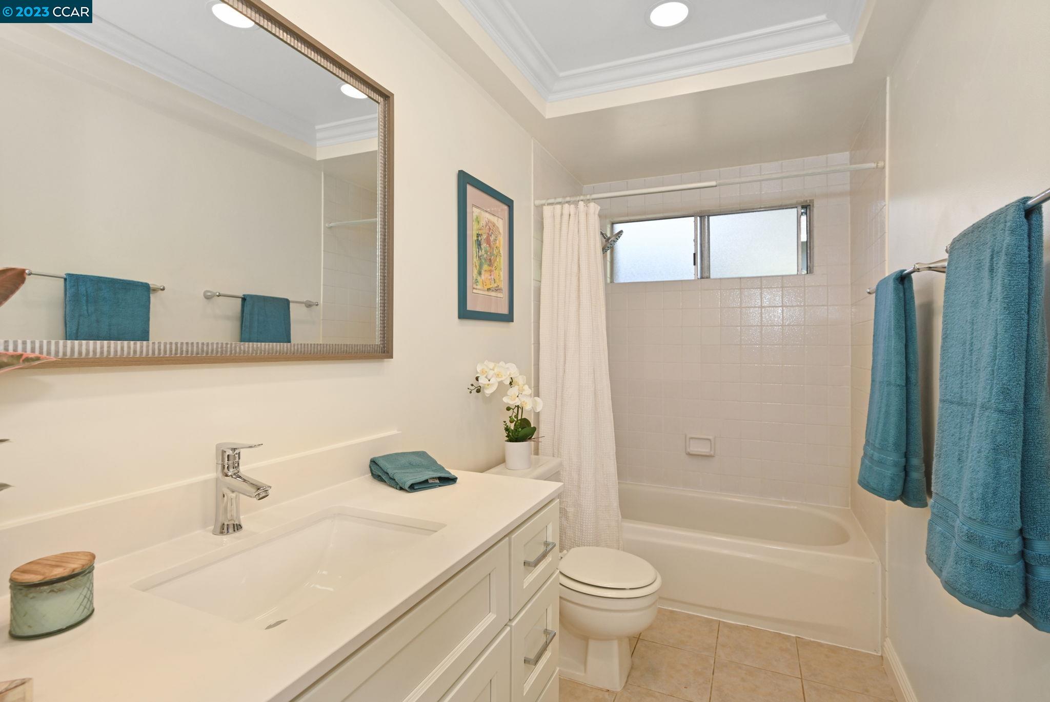 Photo #21: 41040067 Listing: Photo #21