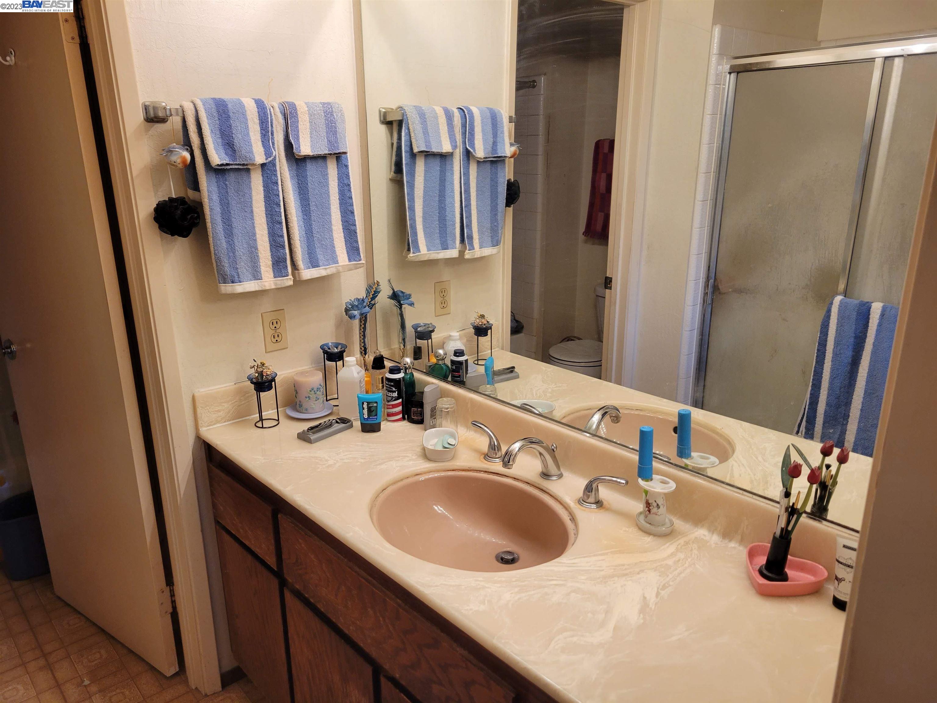 Photo #24: 41040118 Listing: Photo #24