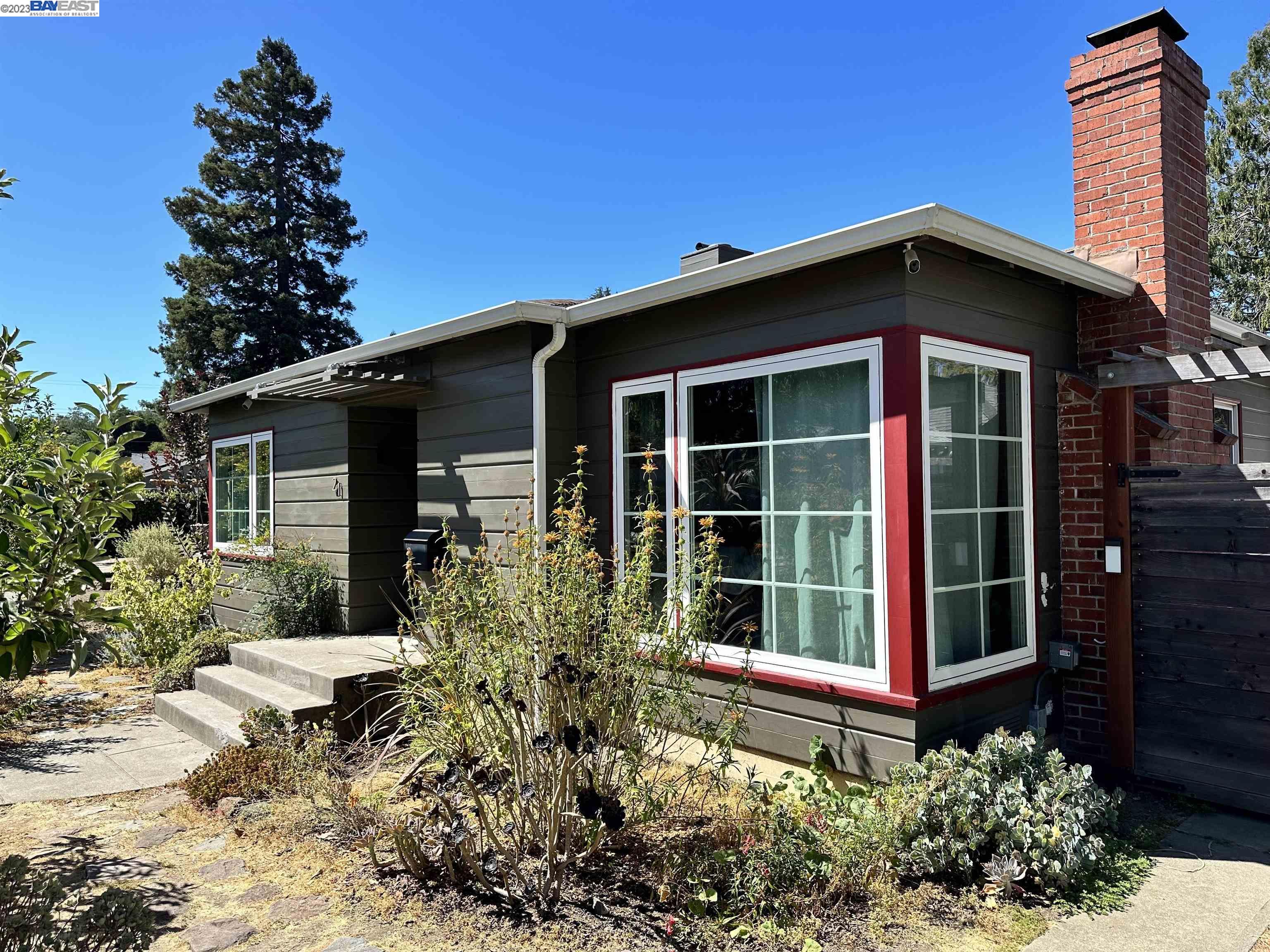 Sheffield Village (Oakland) Area Info Greg Novak