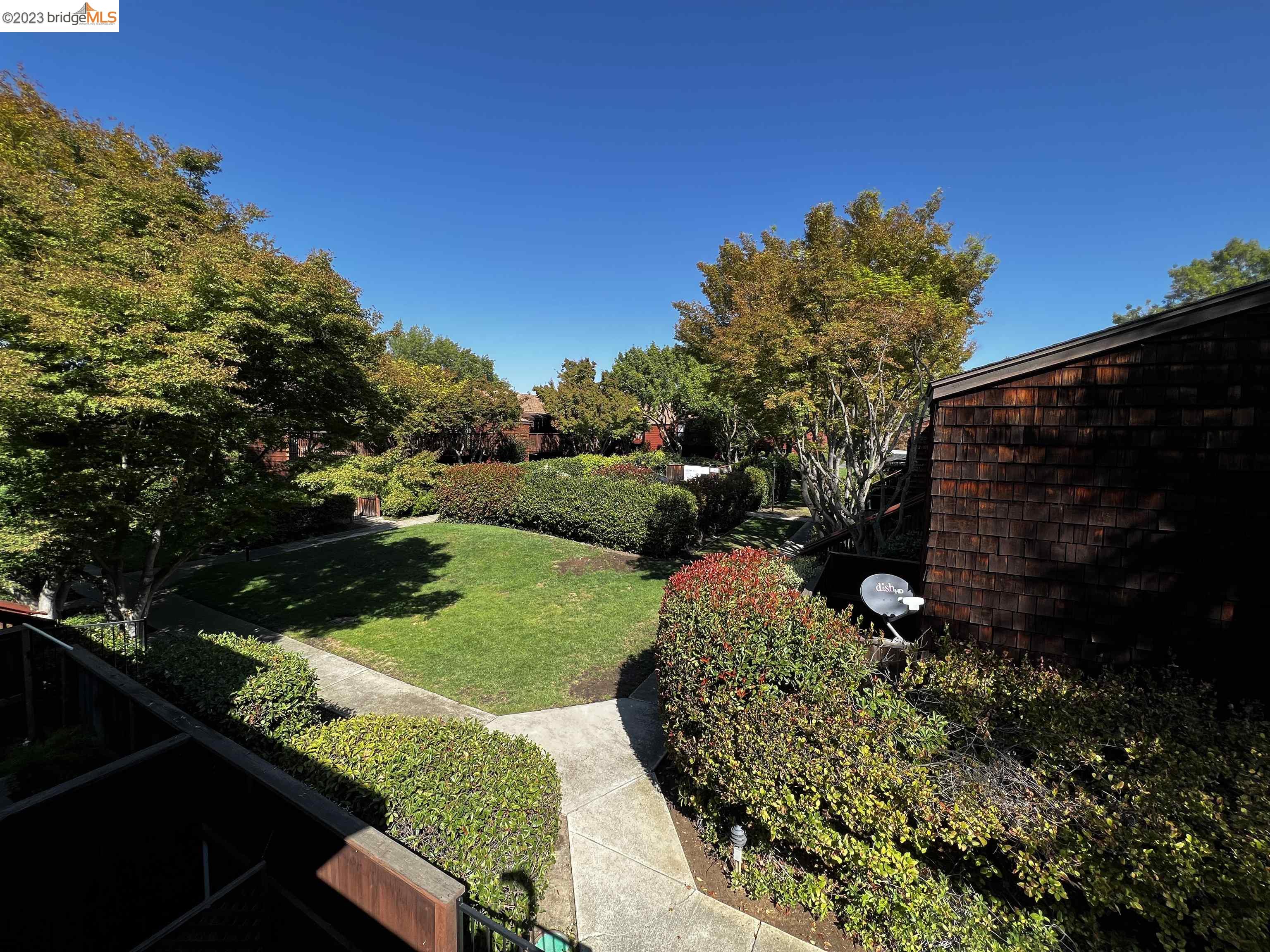 Detail Gallery Image 1 of 1 For 1455 Latour Lane #20,  Concord,  CA 94521 - 2 Beds | 1 Baths