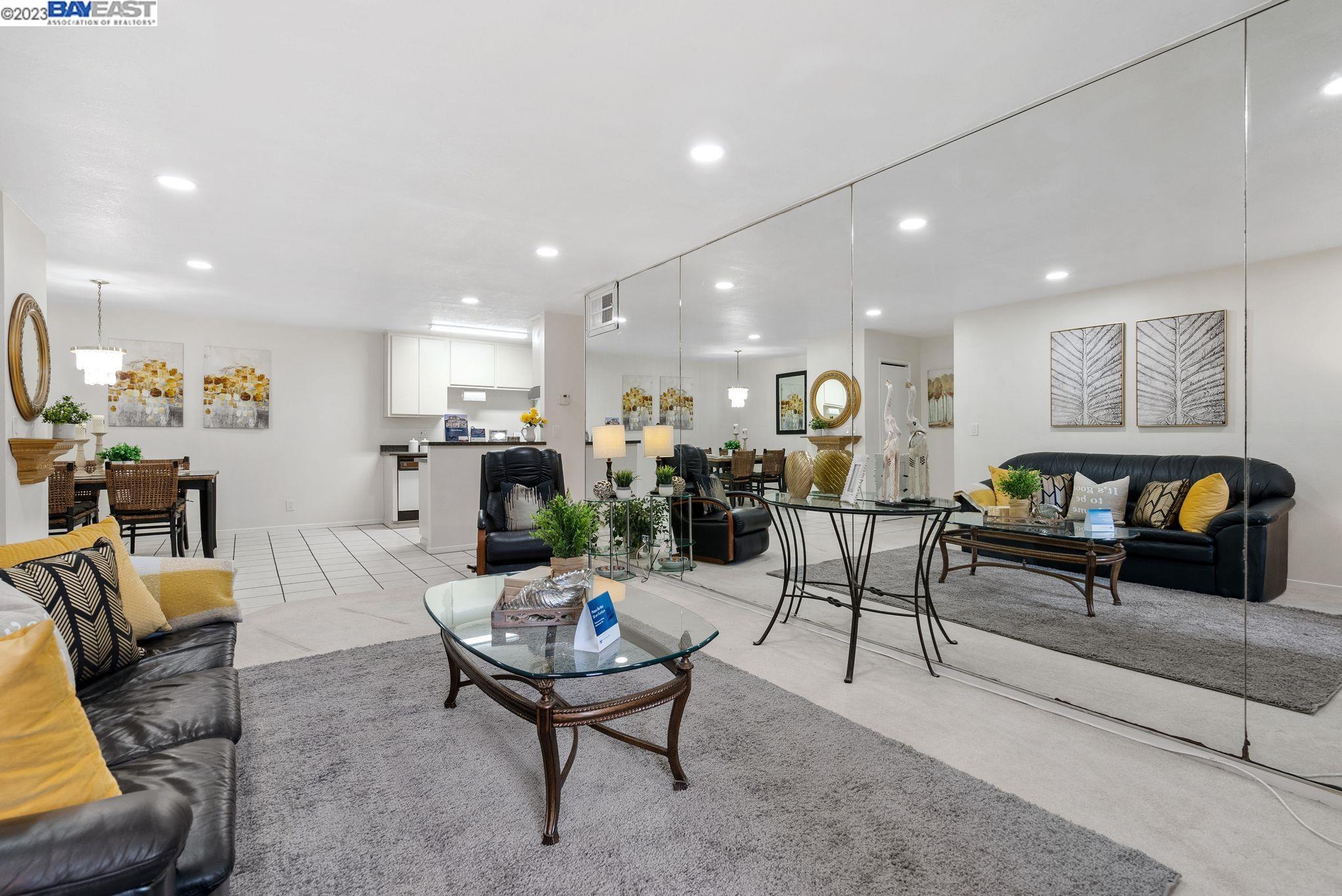 Detail Gallery Image 1 of 1 For 247 N Capitol Ave #185,  San Jose,  CA 95127 - 1 Beds | 1 Baths