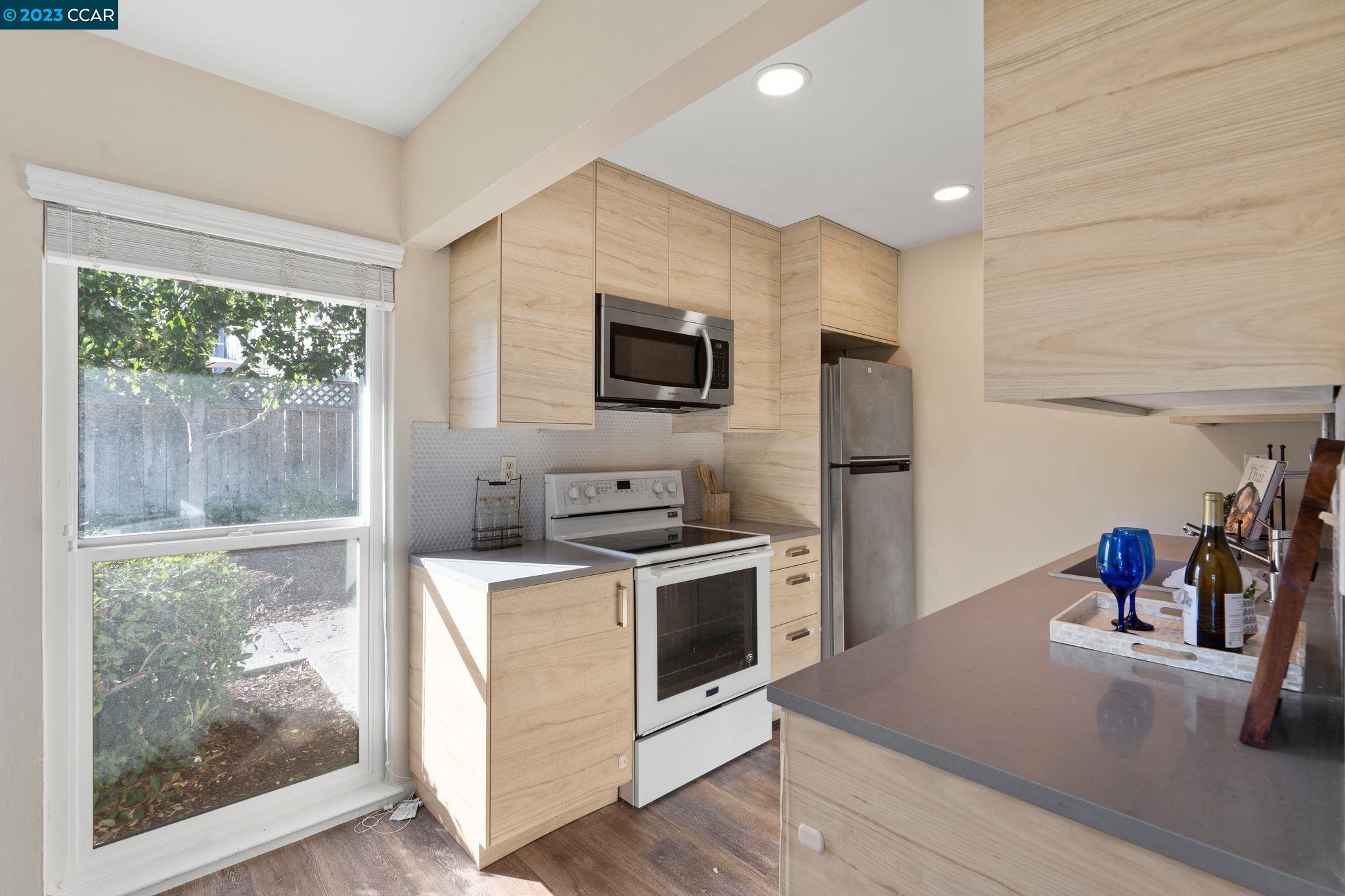 Photo #3: 41040469 Listing 
