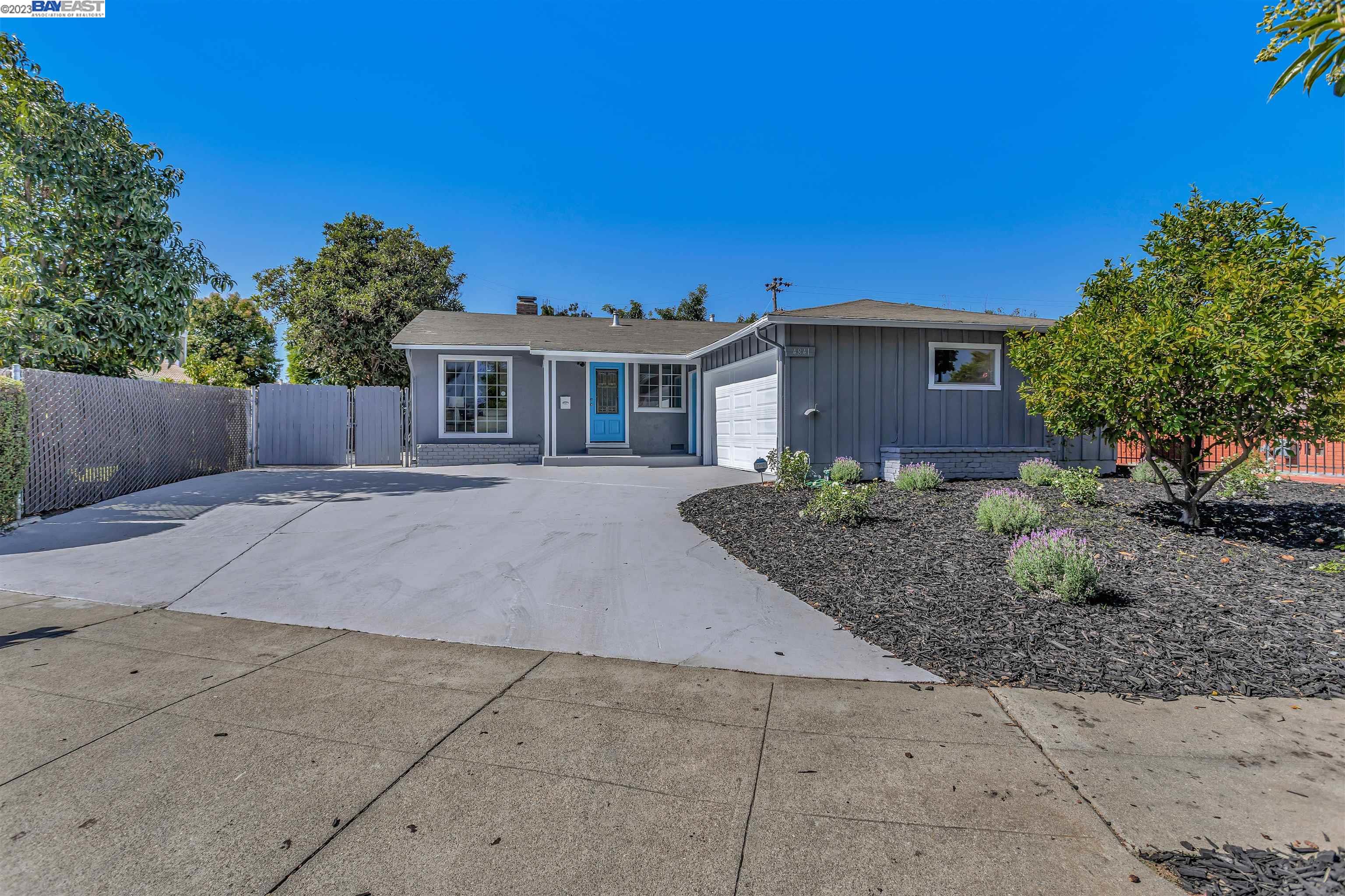 Detail Gallery Image 1 of 1 For 4841 Stevenson Blvd, Fremont,  CA 94538 - 3 Beds | 2 Baths