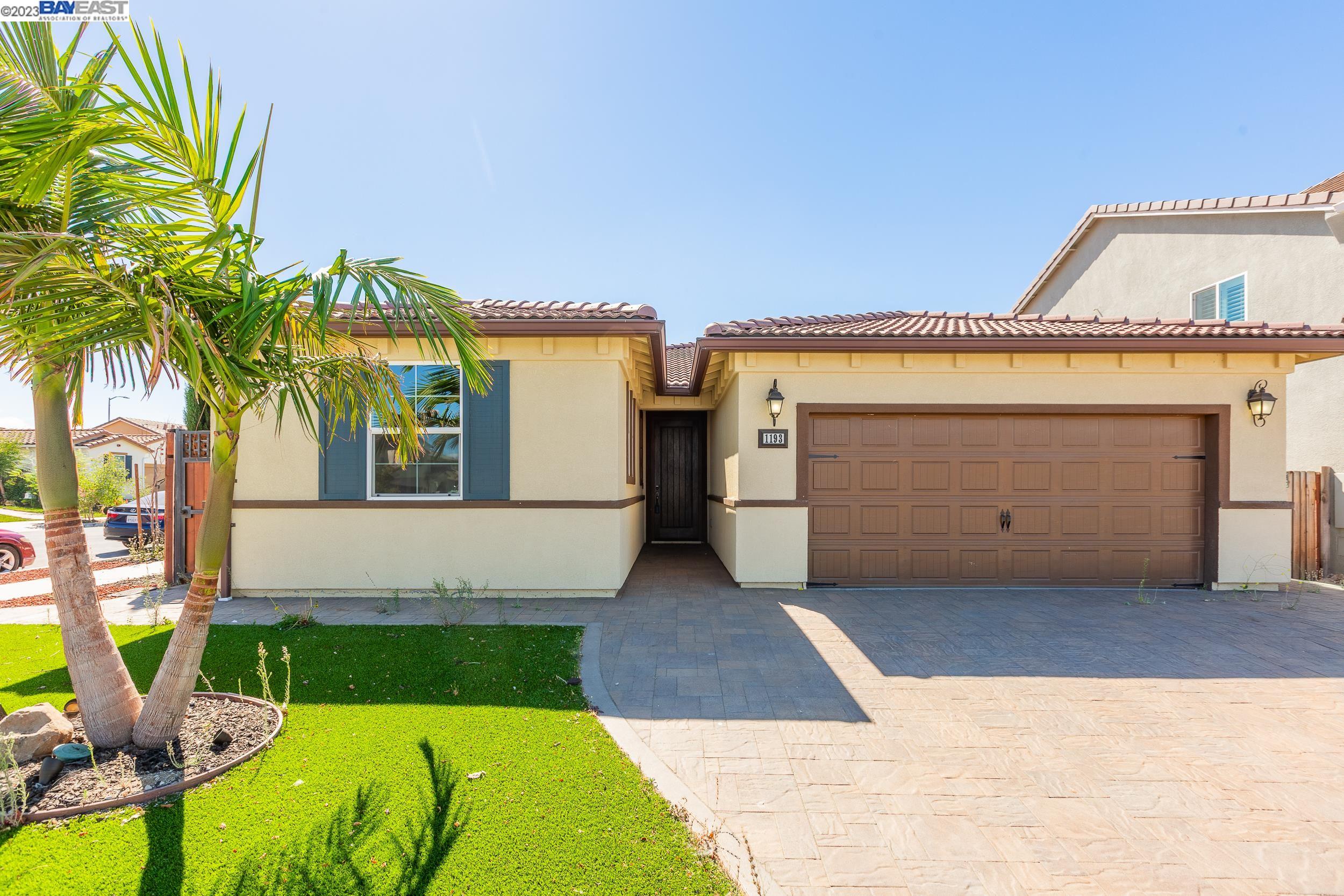 Detail Gallery Image 1 of 1 For 1193 Lucero Dr, Hollister,  CA 95023 - 3 Beds | 2 Baths