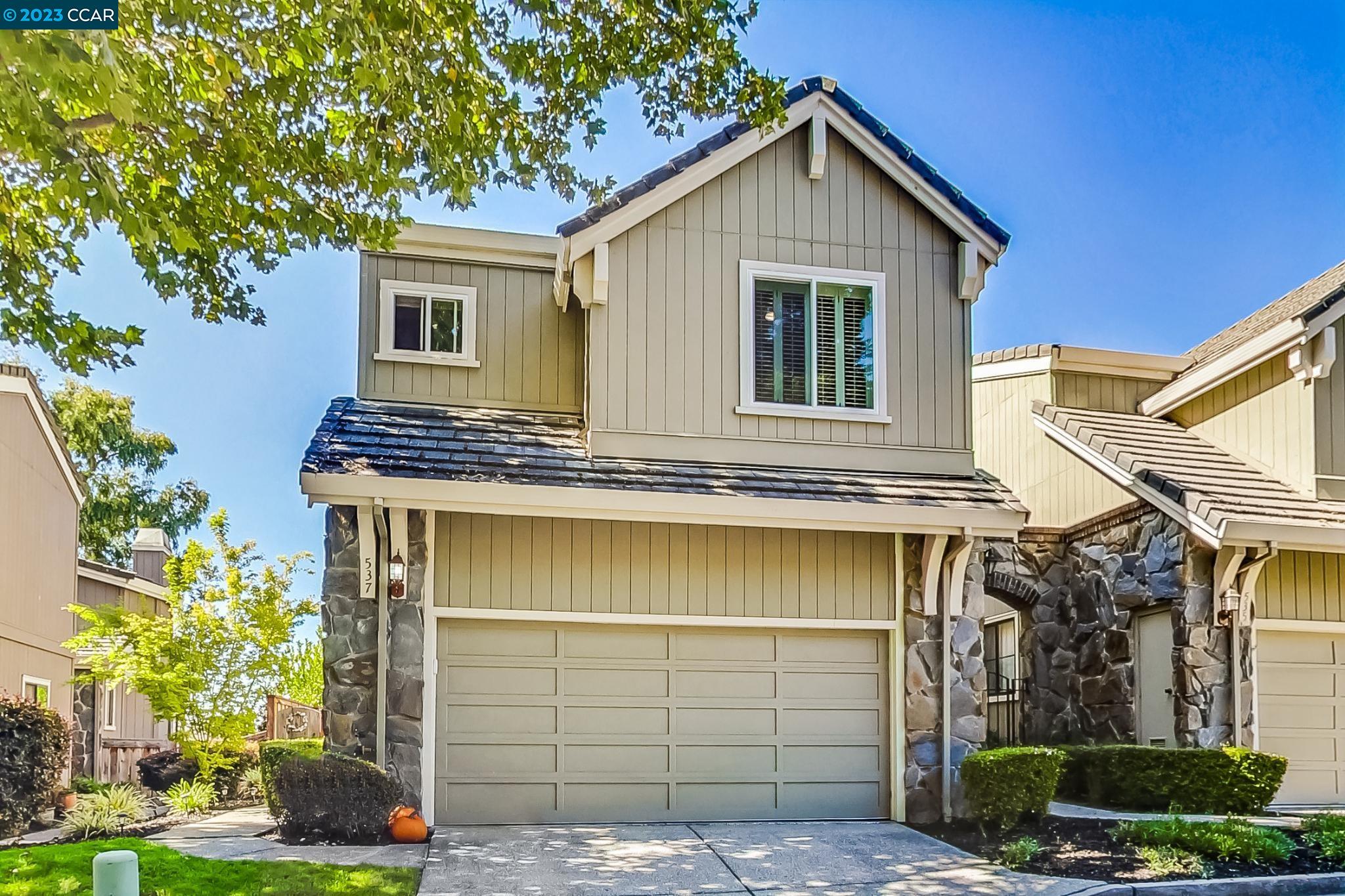 Photo #2: 41040655 Listing 