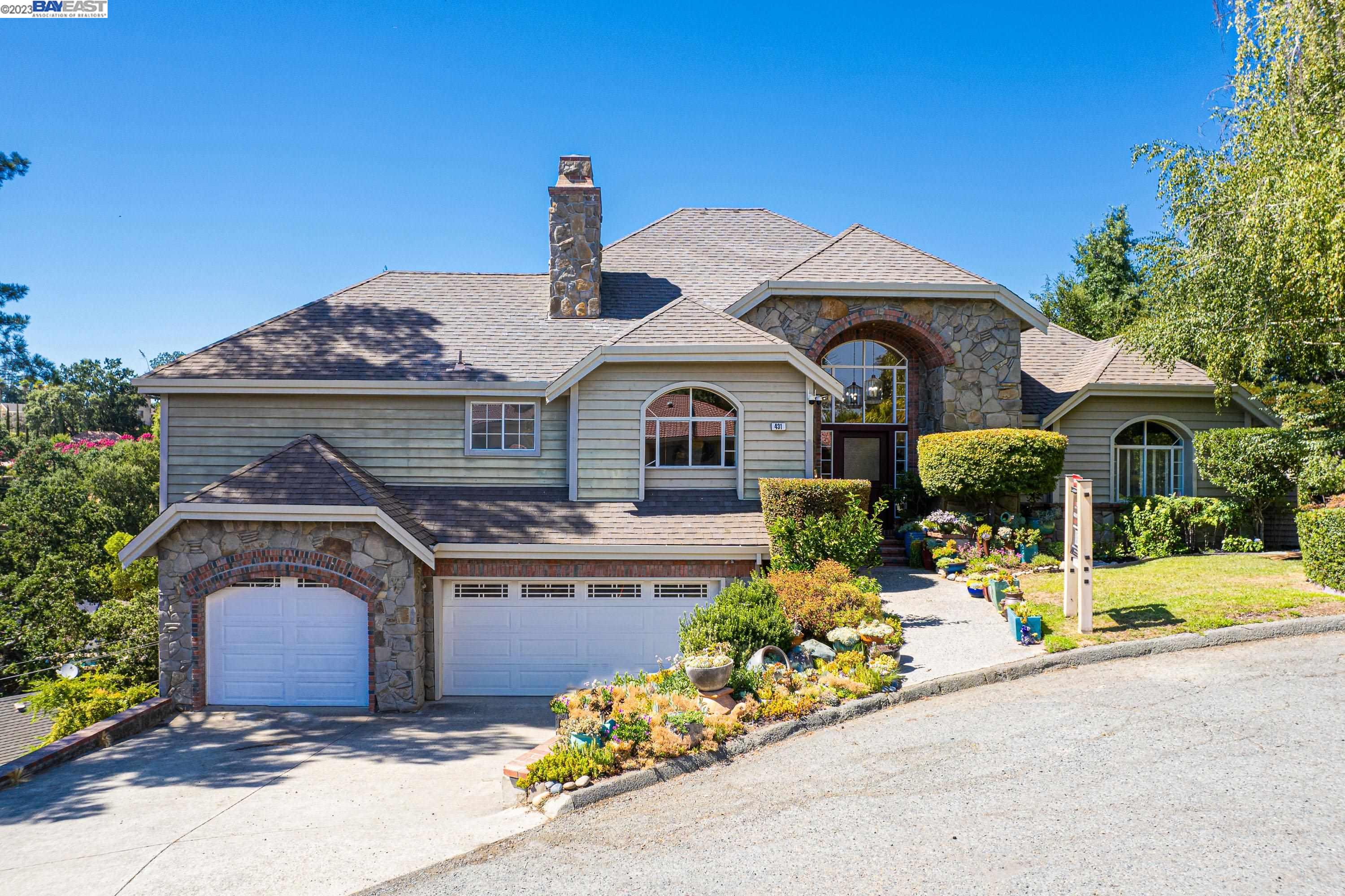 Detail Gallery Image 1 of 1 For 431 Alisal Ct, Danville,  CA 94526 - 4 Beds | 3/1 Baths