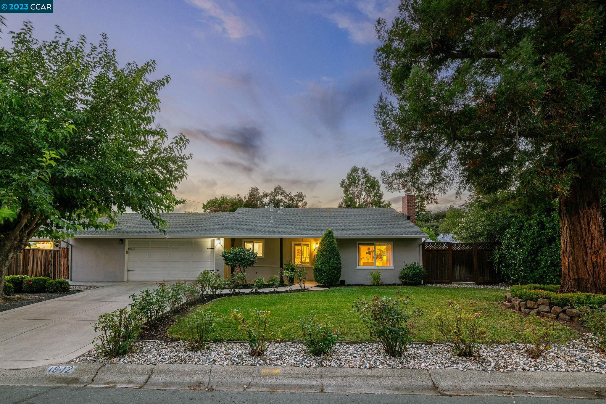 Detail Gallery Image 1 of 1 For 1942 Carolyn Dr, Pleasant Hill,  CA 94523 - 3 Beds | 2 Baths