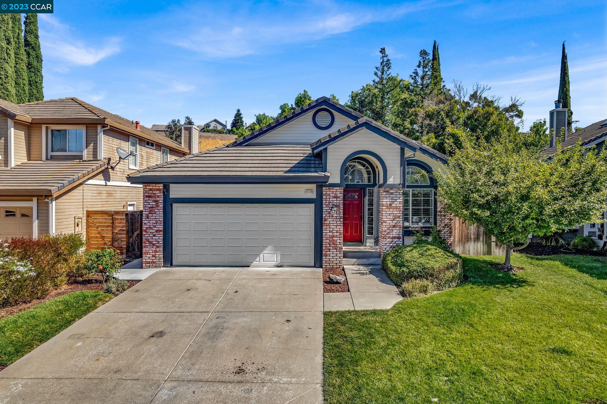 Detail Gallery Image 1 of 1 For 4128 Folsom Dr, Antioch,  CA 94531 - 3 Beds | 2 Baths