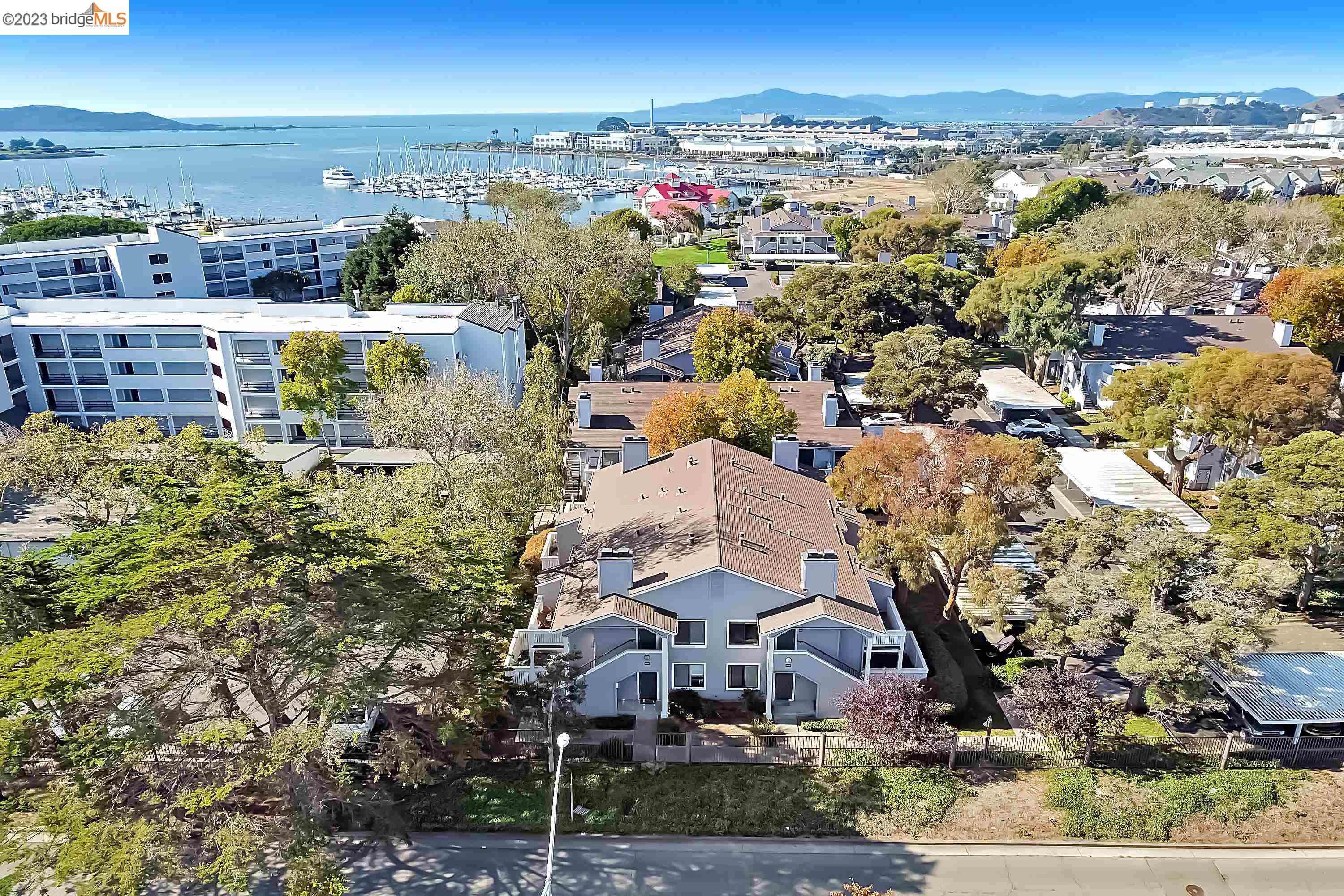 MLS: 41040936 Condo For Sale