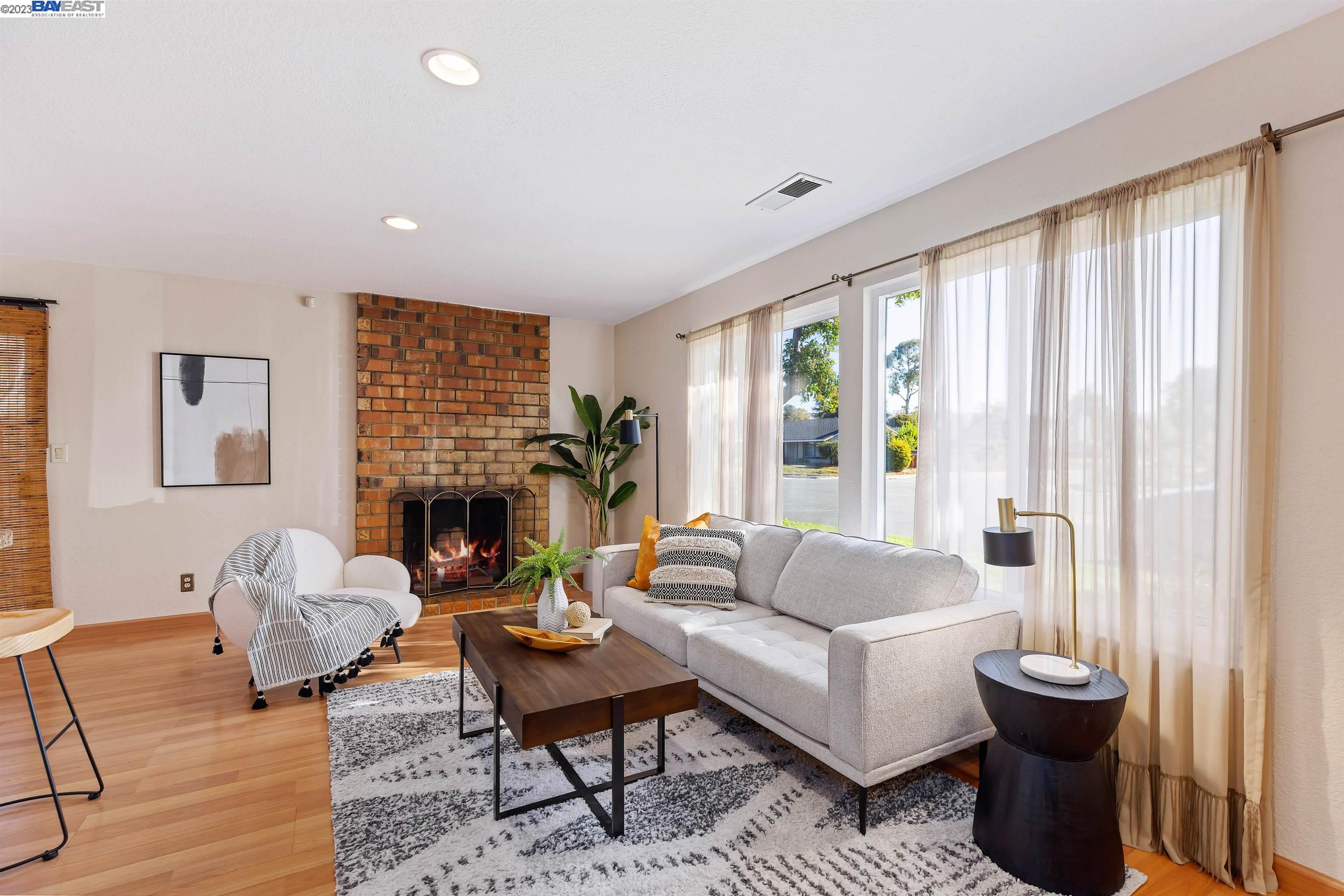 Photo #4: 41041193 Listing 