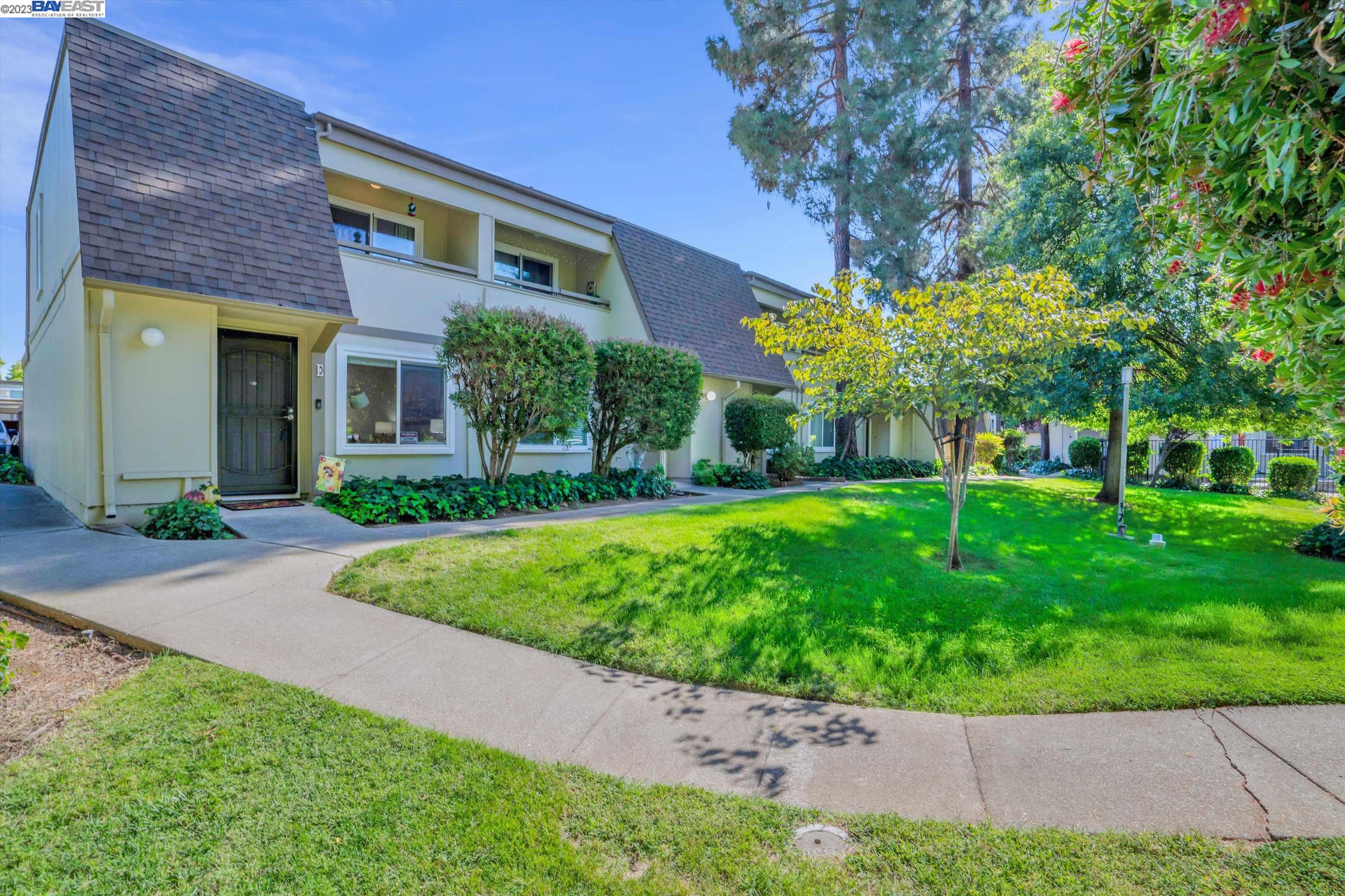 Photo #2: 41041260 Listing 