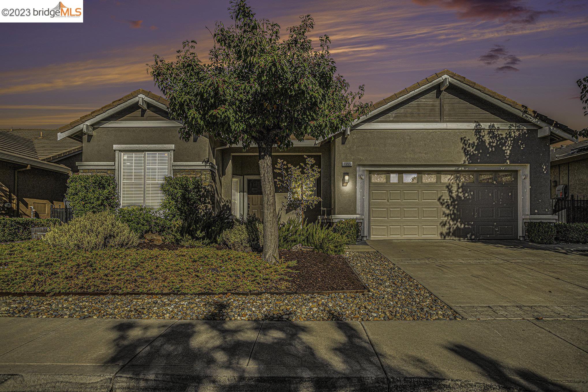 Detail Gallery Image 1 of 1 For 1359 Mcprince Ln, Brentwood,  CA 94513 - 2 Beds | 2 Baths