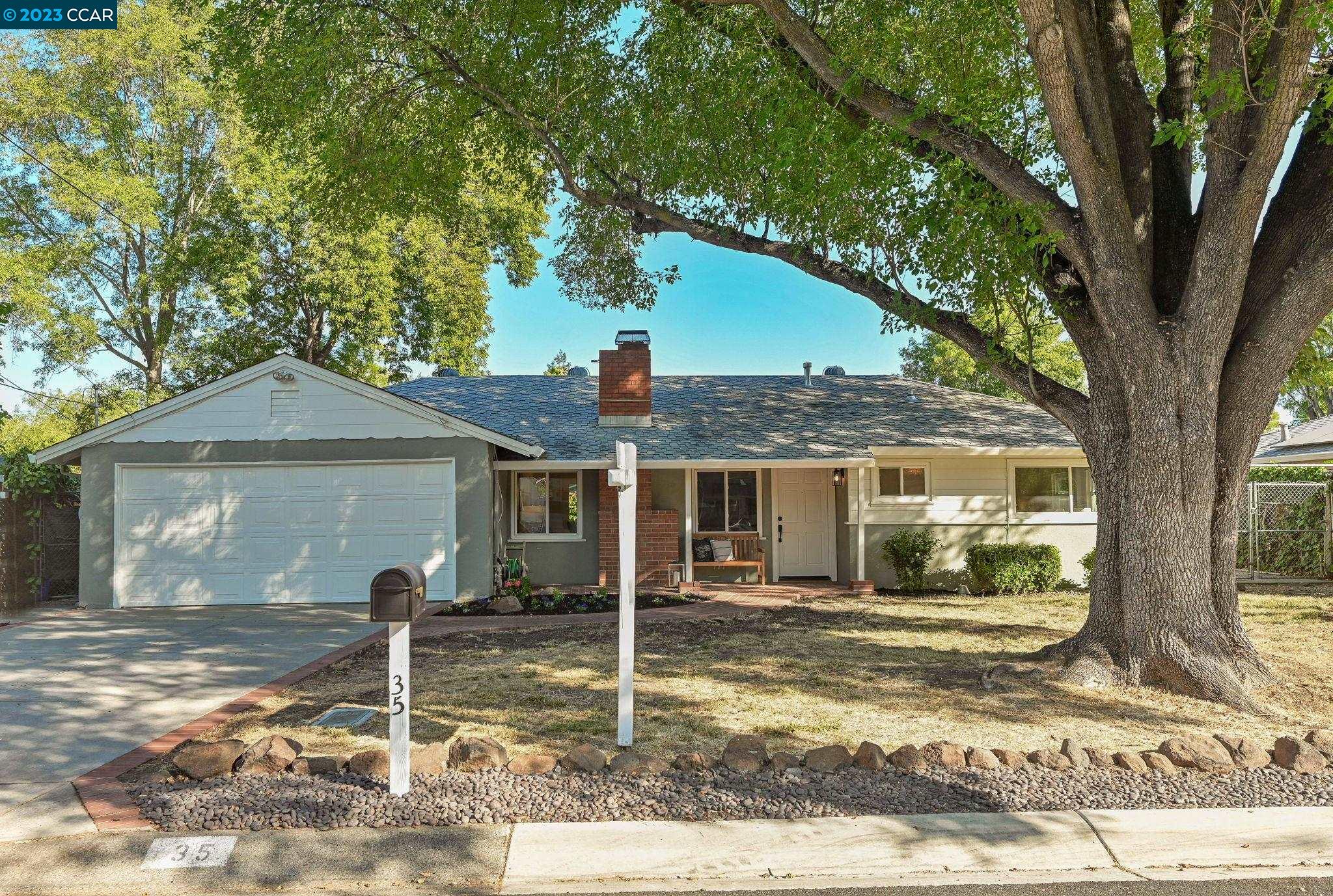 Detail Gallery Image 1 of 1 For 35 Phylis Dr, Pleasant Hill,  CA 94523 - 3 Beds | 1 Baths