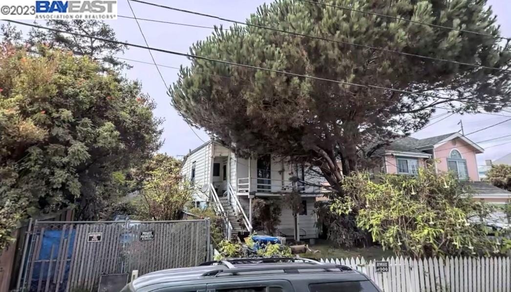 Detail Gallery Image 1 of 1 For 1711 Arbor St, Alameda,  CA 94501 - 5 Beds | 2 Baths