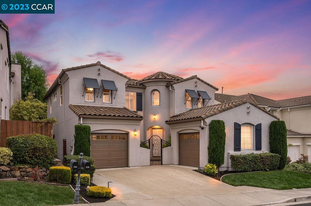 Detail Gallery Image 1 of 1 For 330 Adelaide Hills Ct, San Ramon,  CA 94582 - 4 Beds | 3/1 Baths