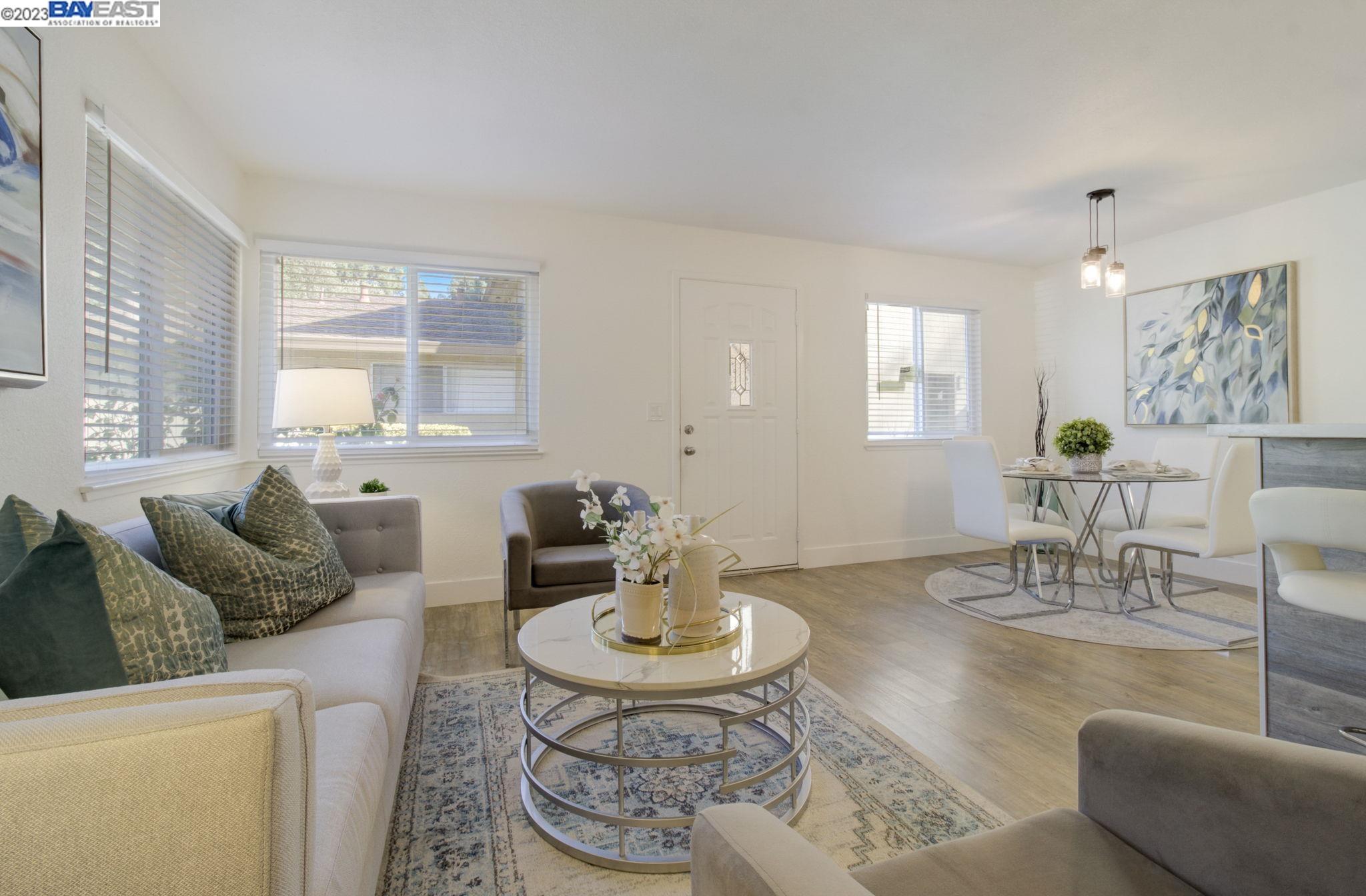 Photo #2: 41041664 Listing 