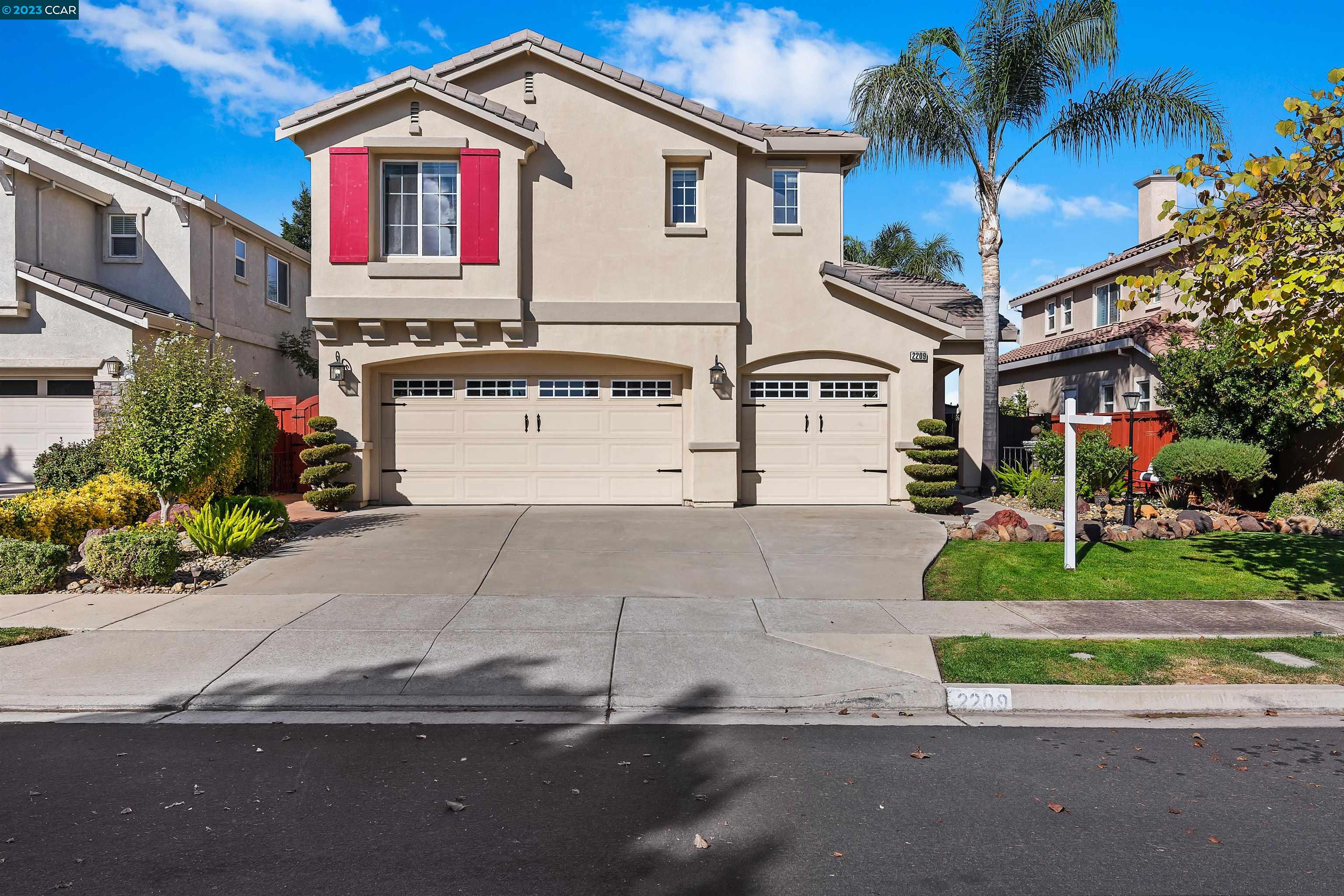 Detail Gallery Image 1 of 1 For 2209 Thomas Ct, Brentwood,  CA 94513 - 5 Beds | 3 Baths