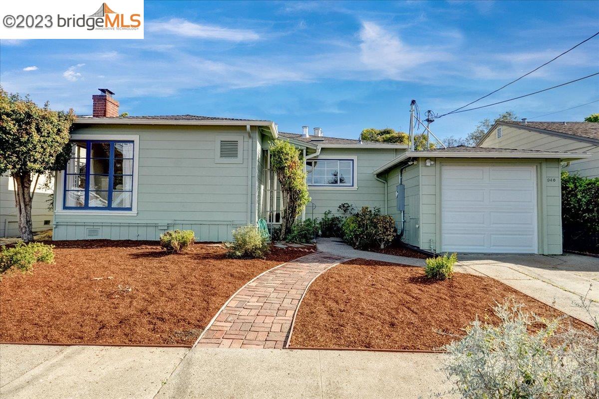 Detail Gallery Image 1 of 1 For 940 Richmond St, El Cerrito,  CA 94530 - 2 Beds | 1 Baths