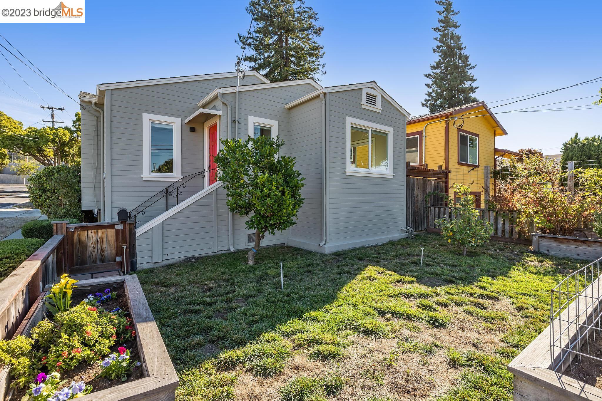 Detail Gallery Image 1 of 1 For 7200 Central Ave, El Cerrito,  CA 94530 - 3 Beds | 2 Baths