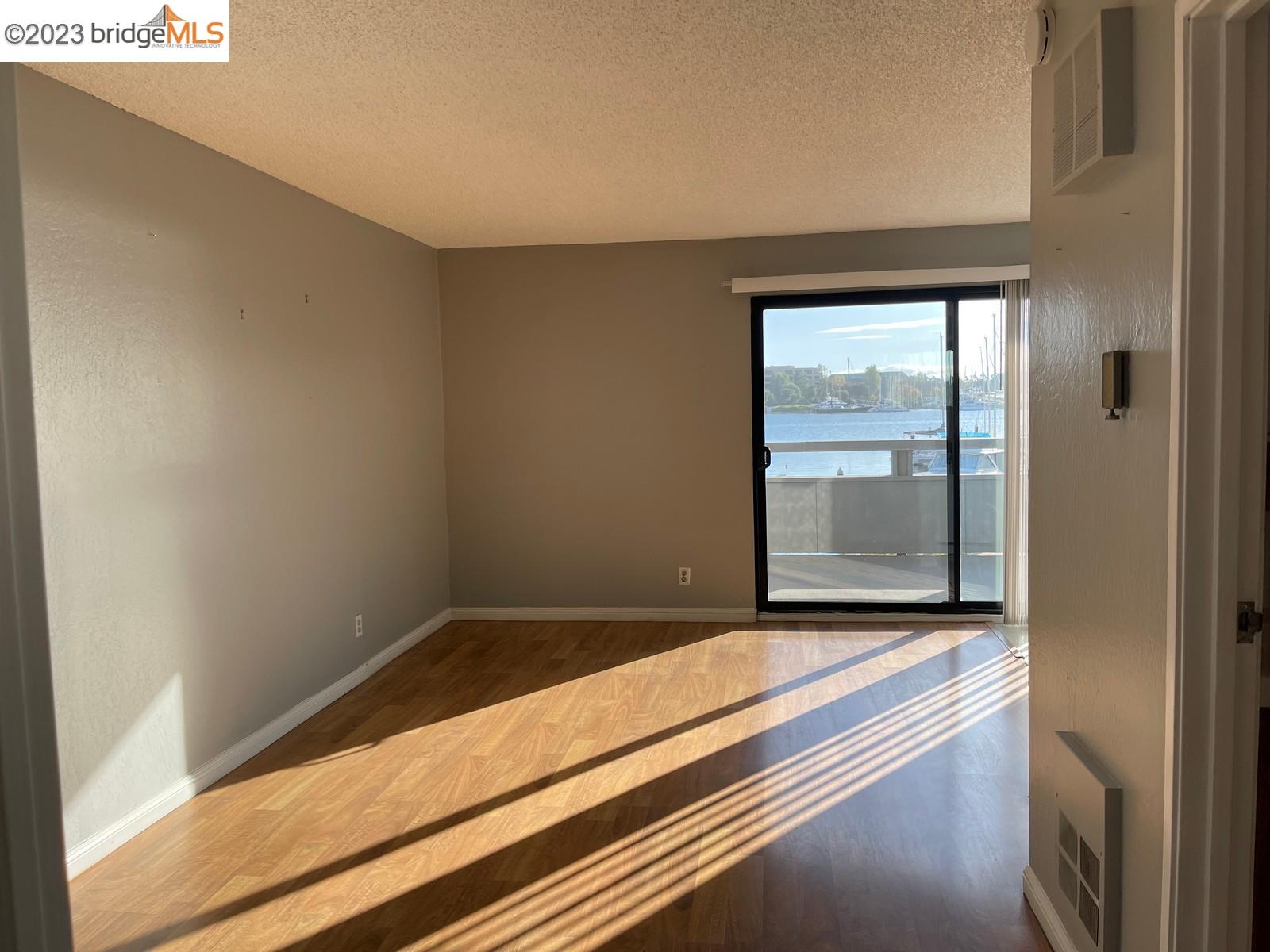 Photo #3: 41041950 Listing 