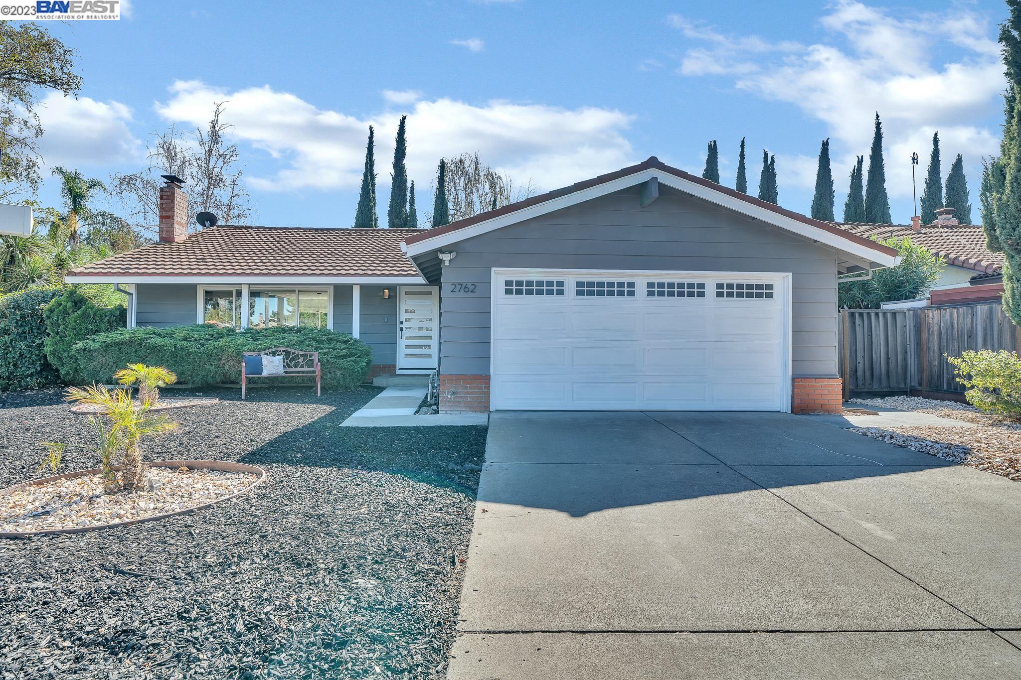 Detail Gallery Image 1 of 1 For 2762 Glorietta Cir, Santa Clara,  CA 95051 - 4 Beds | 2 Baths