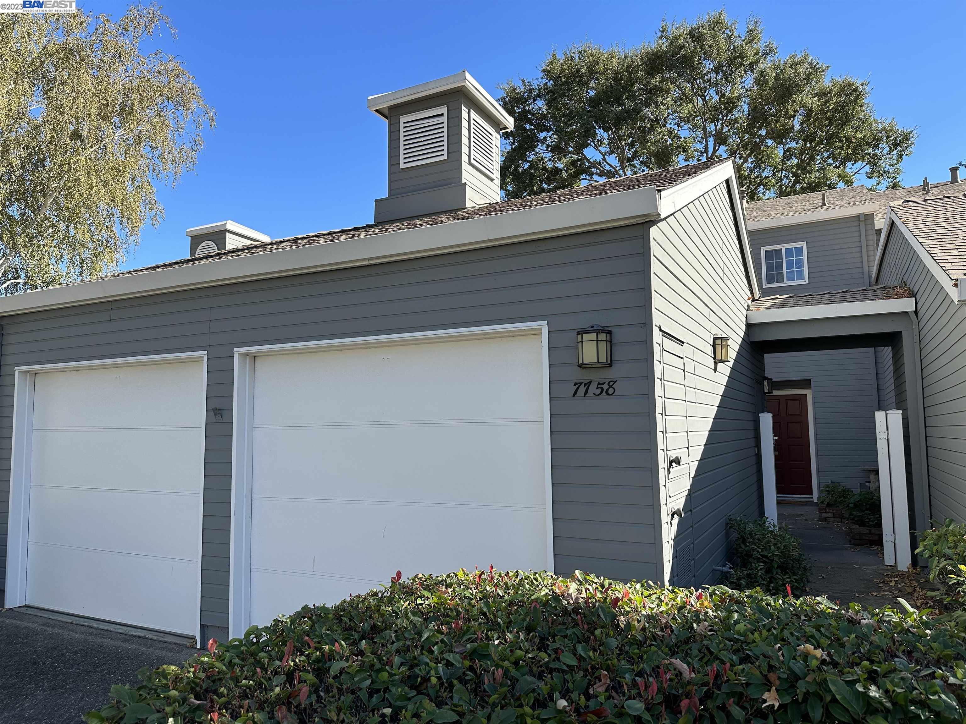 MLS: 41042172 Condo For Sale