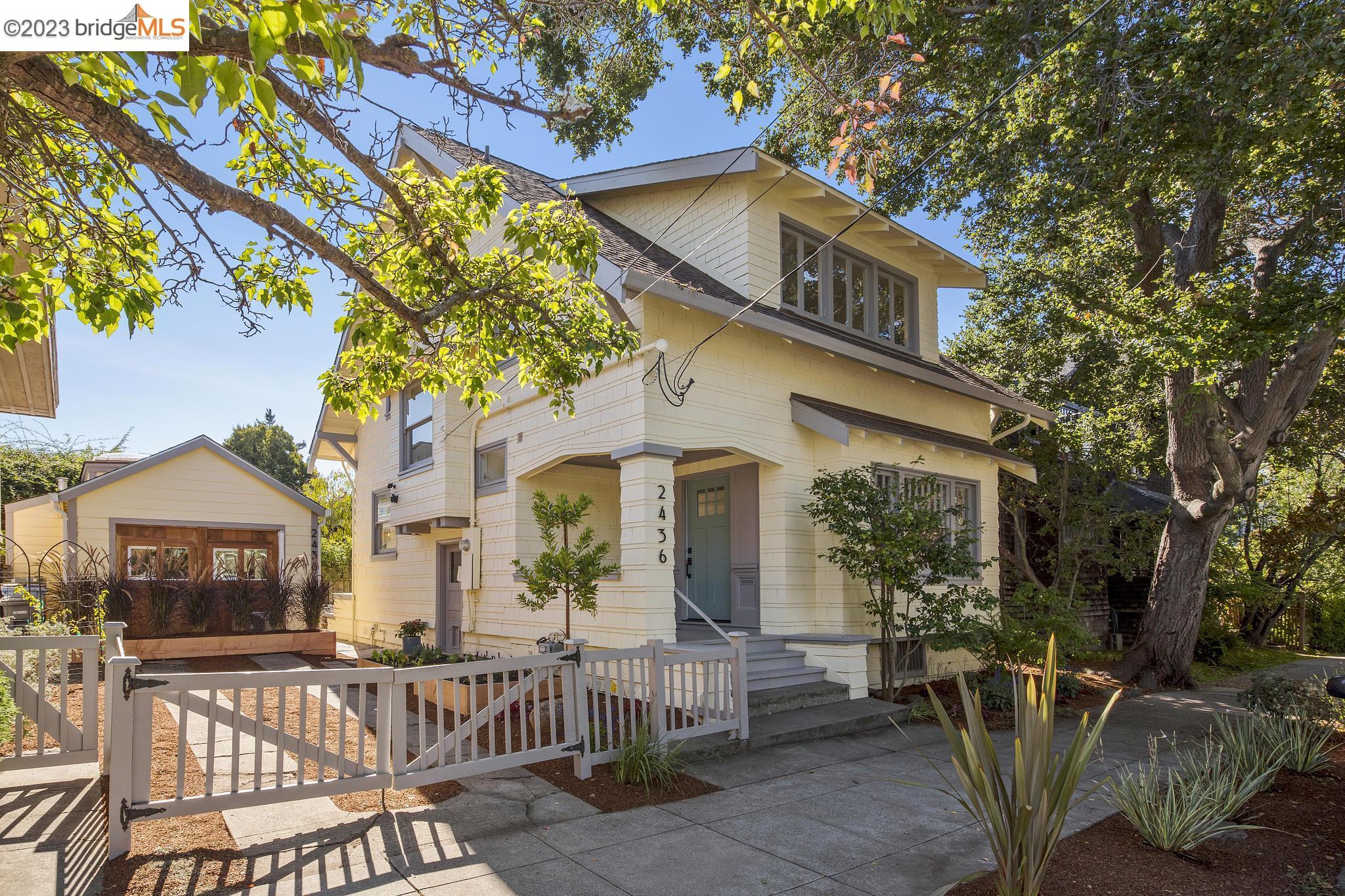 Detail Gallery Image 1 of 1 For 2436 Woolsey St, Berkeley,  CA 94705 - 3 Beds | 3 Baths