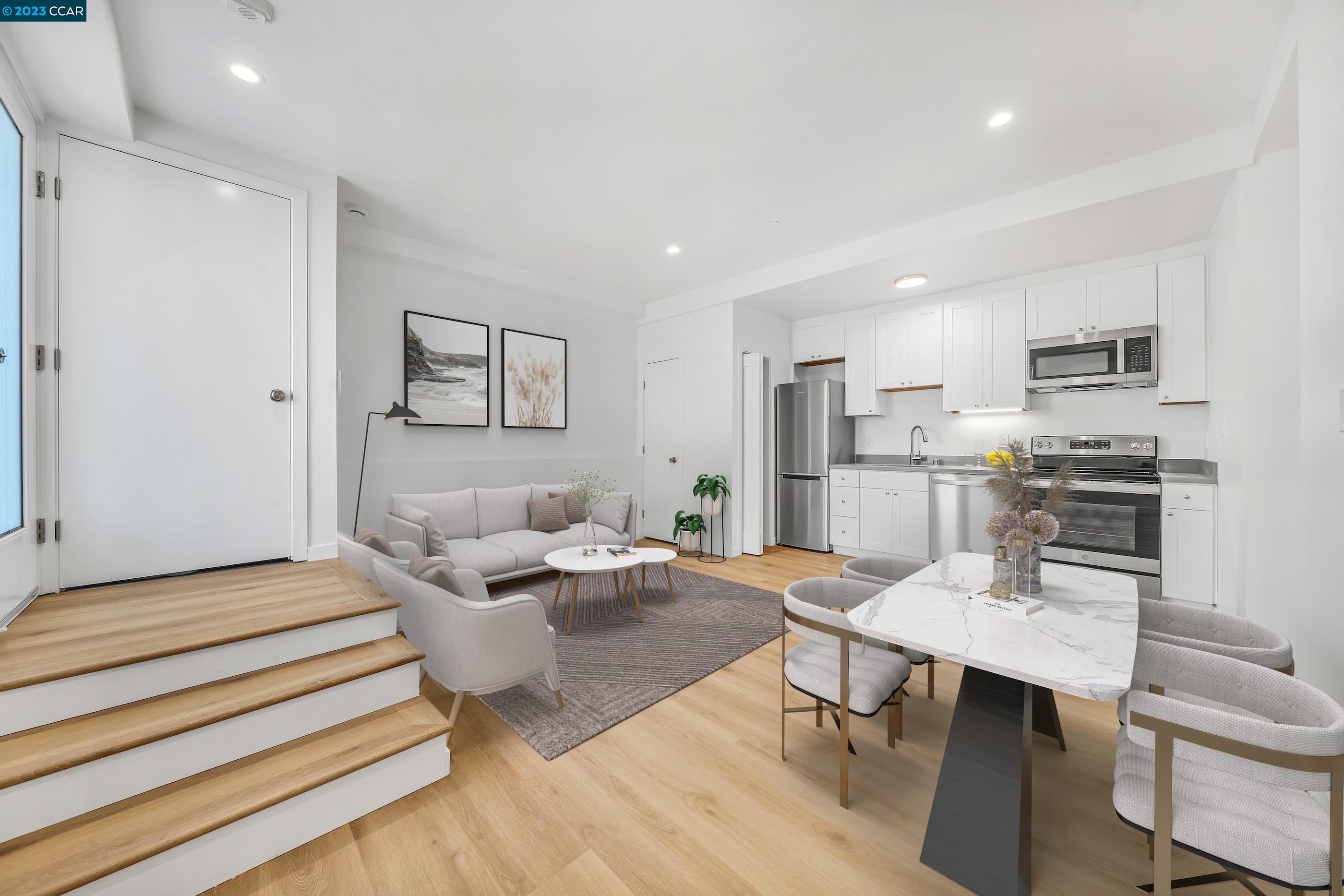 Detail Gallery Image 1 of 1 For 3745 24th Street a,  San Francisco,  CA 94114 - 2 Beds | 1 Baths