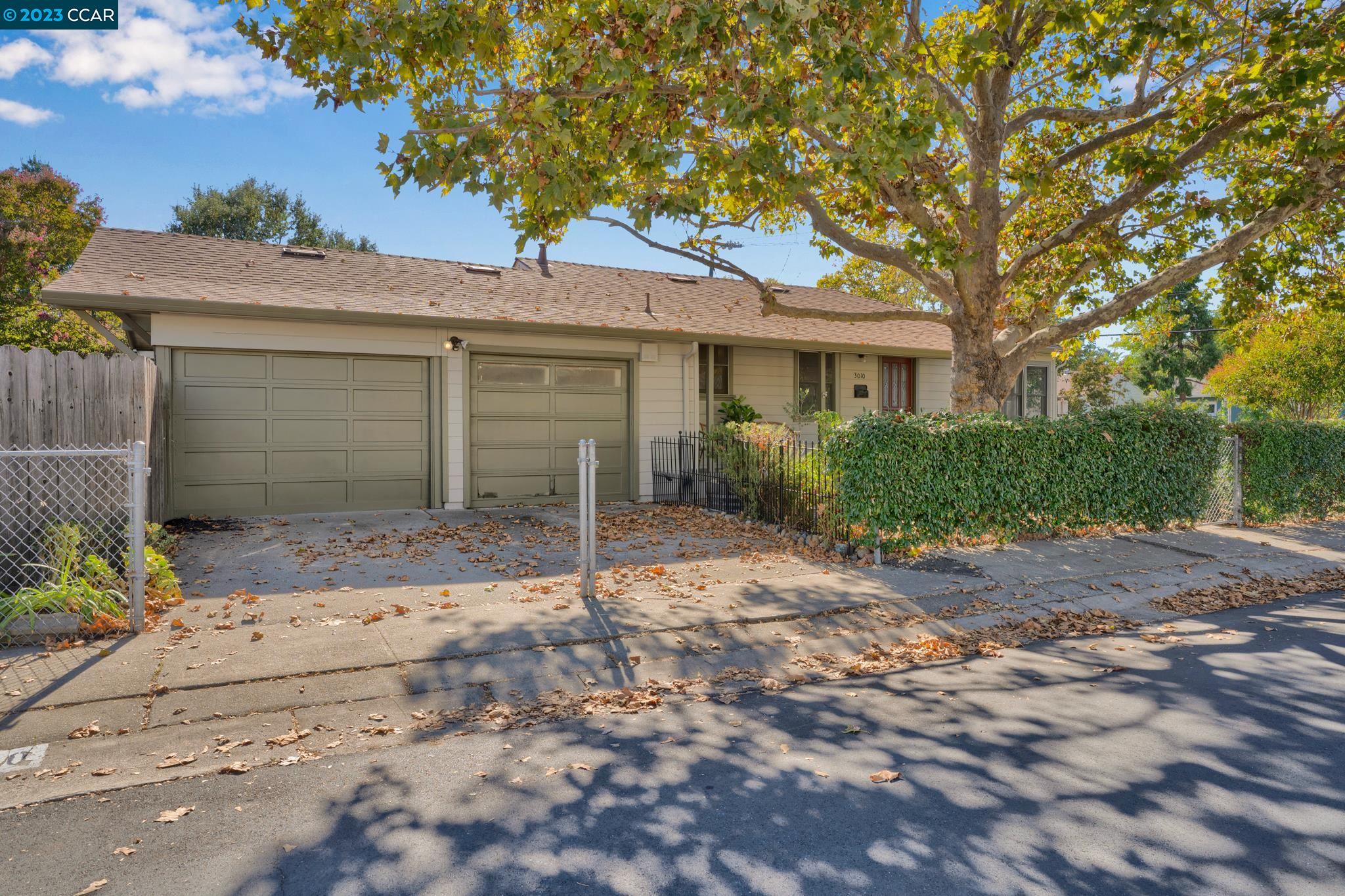 Detail Gallery Image 1 of 1 For 3010 Mount Diablo St, Concord,  CA 94518 - 2 Beds | 1 Baths