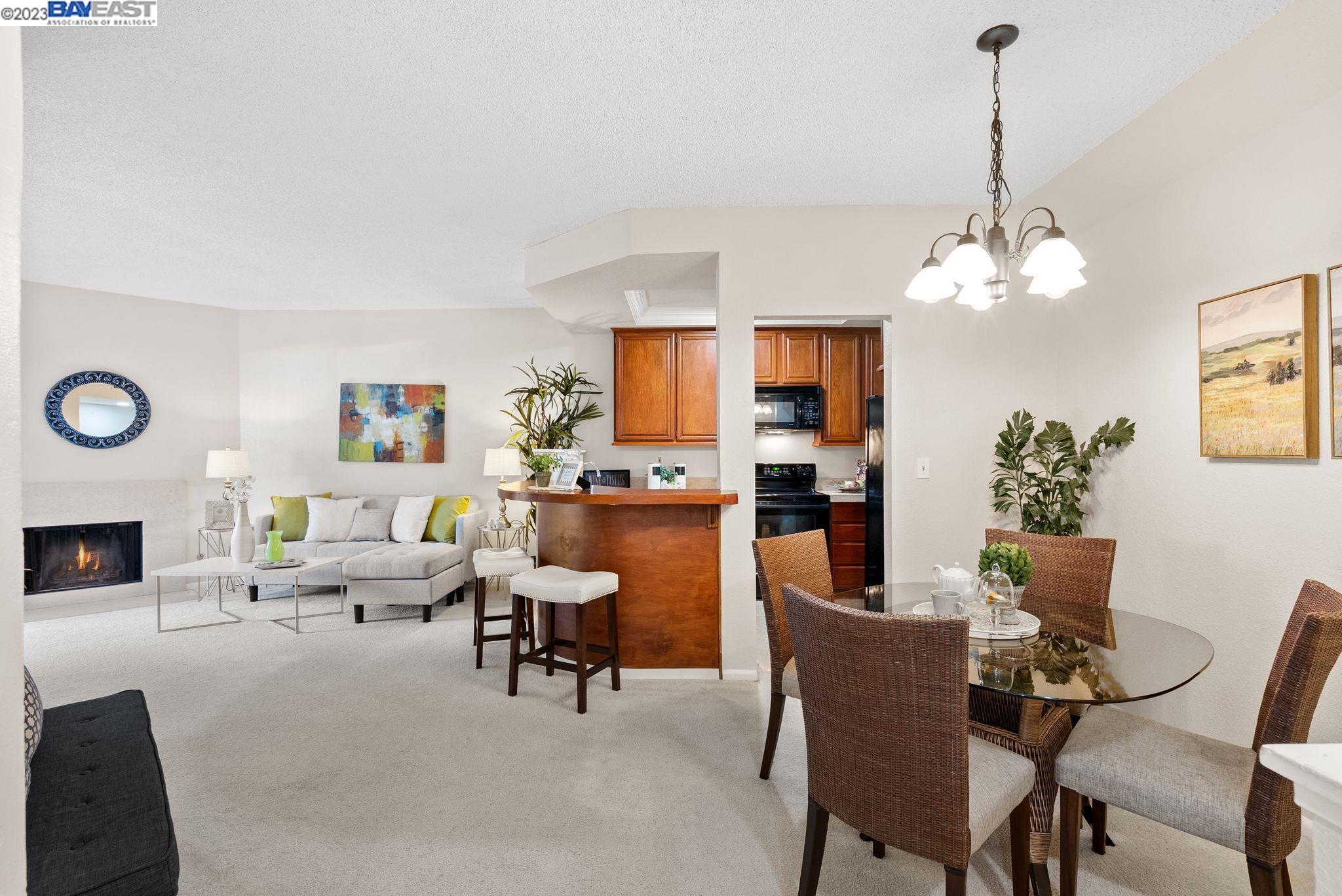 Photo #2: 41042566 Listing 