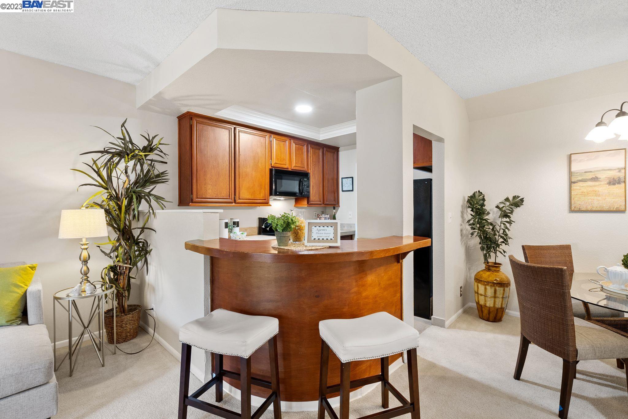 Photo #5: 41042566 Listing 
