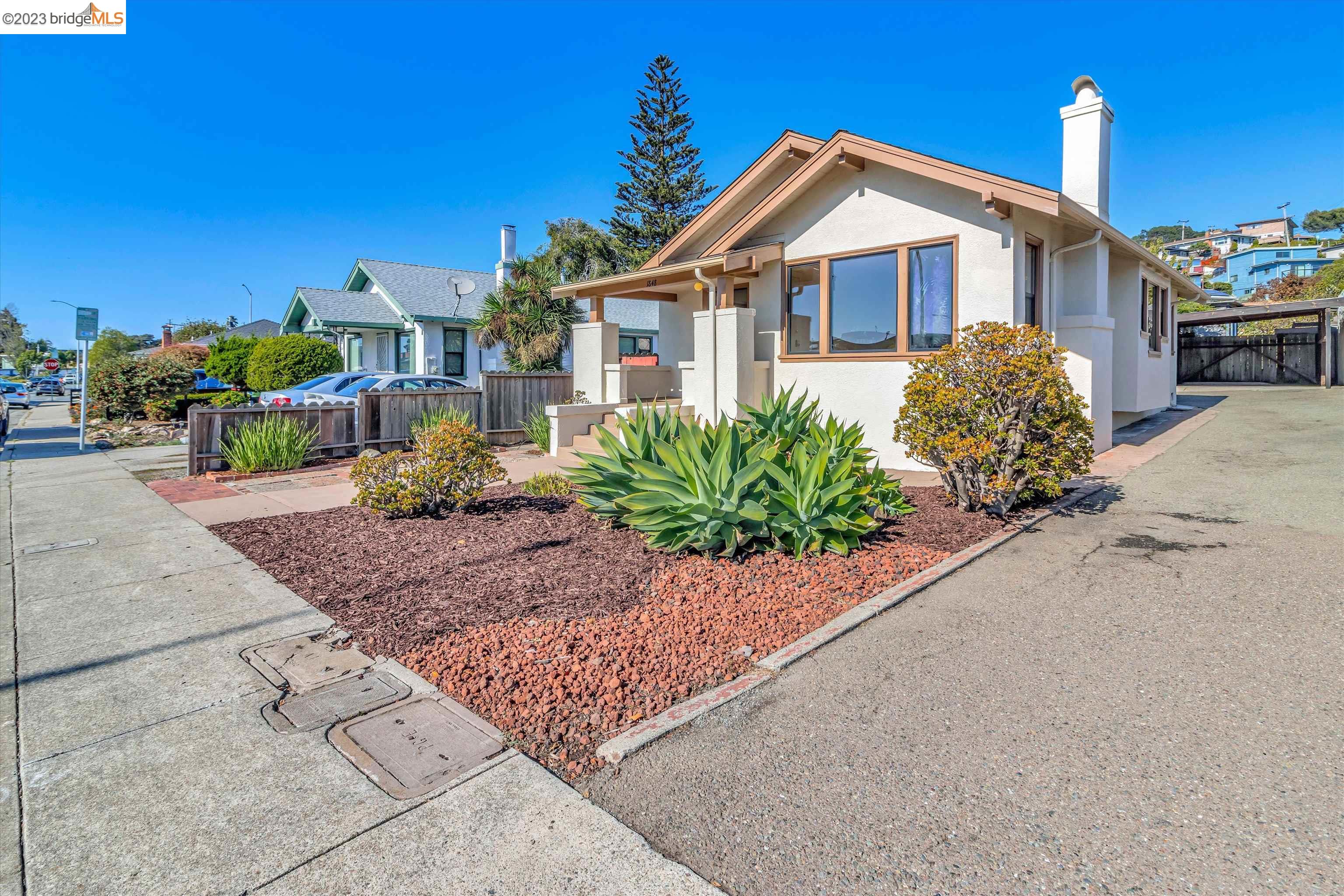 Detail Gallery Image 1 of 1 For 1848 Key Blvd, El Cerrito,  CA 94530 - 2 Beds | 1 Baths