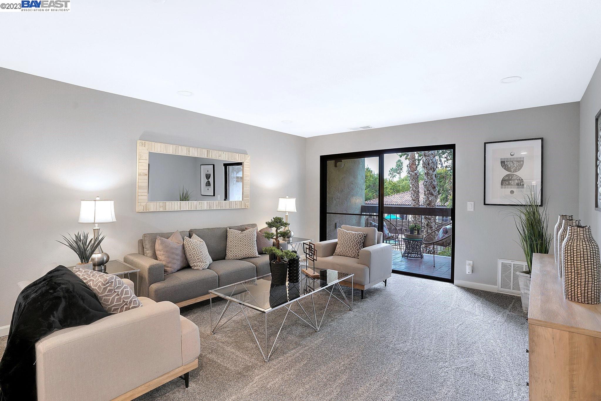 Photo #2: 41042938 Listing 