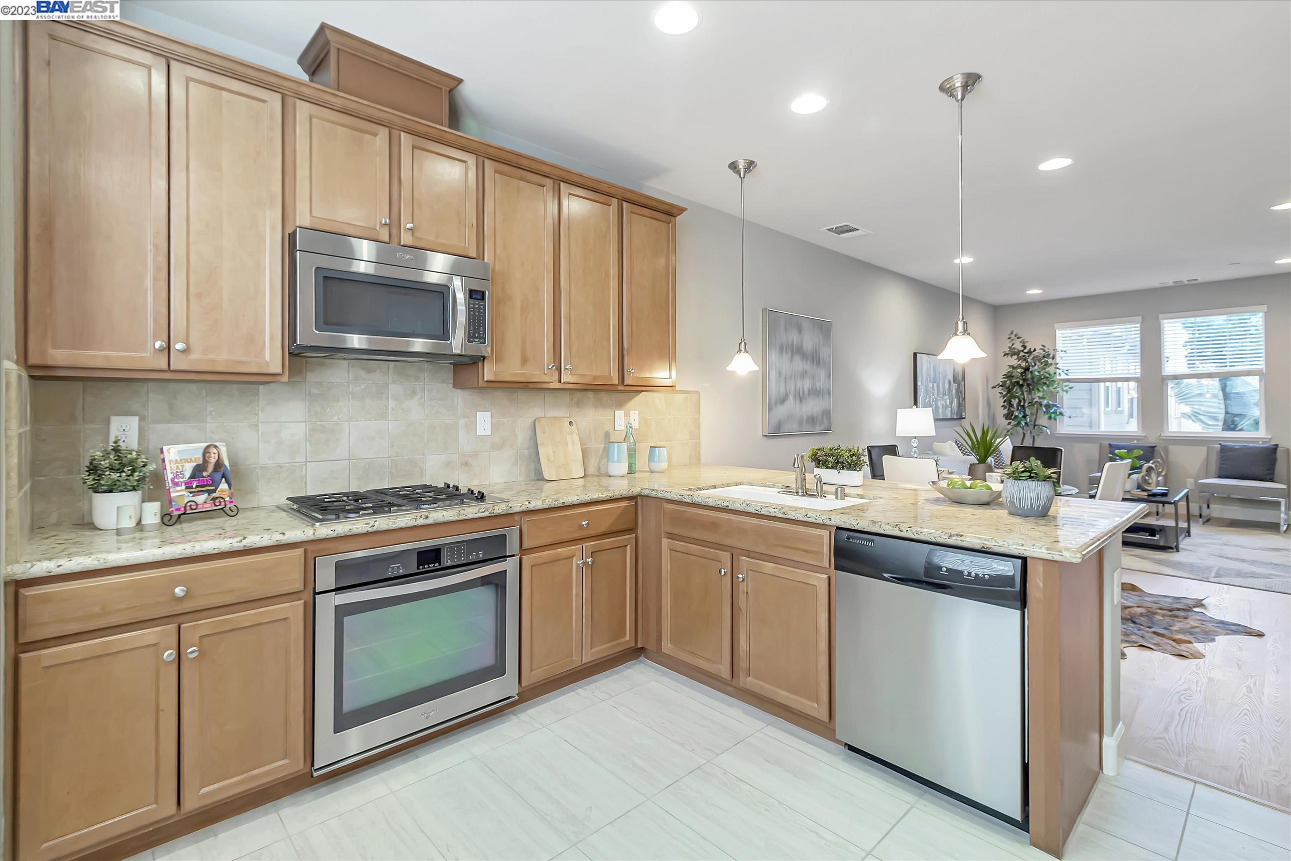 Photo #3: 41042975 Listing 
