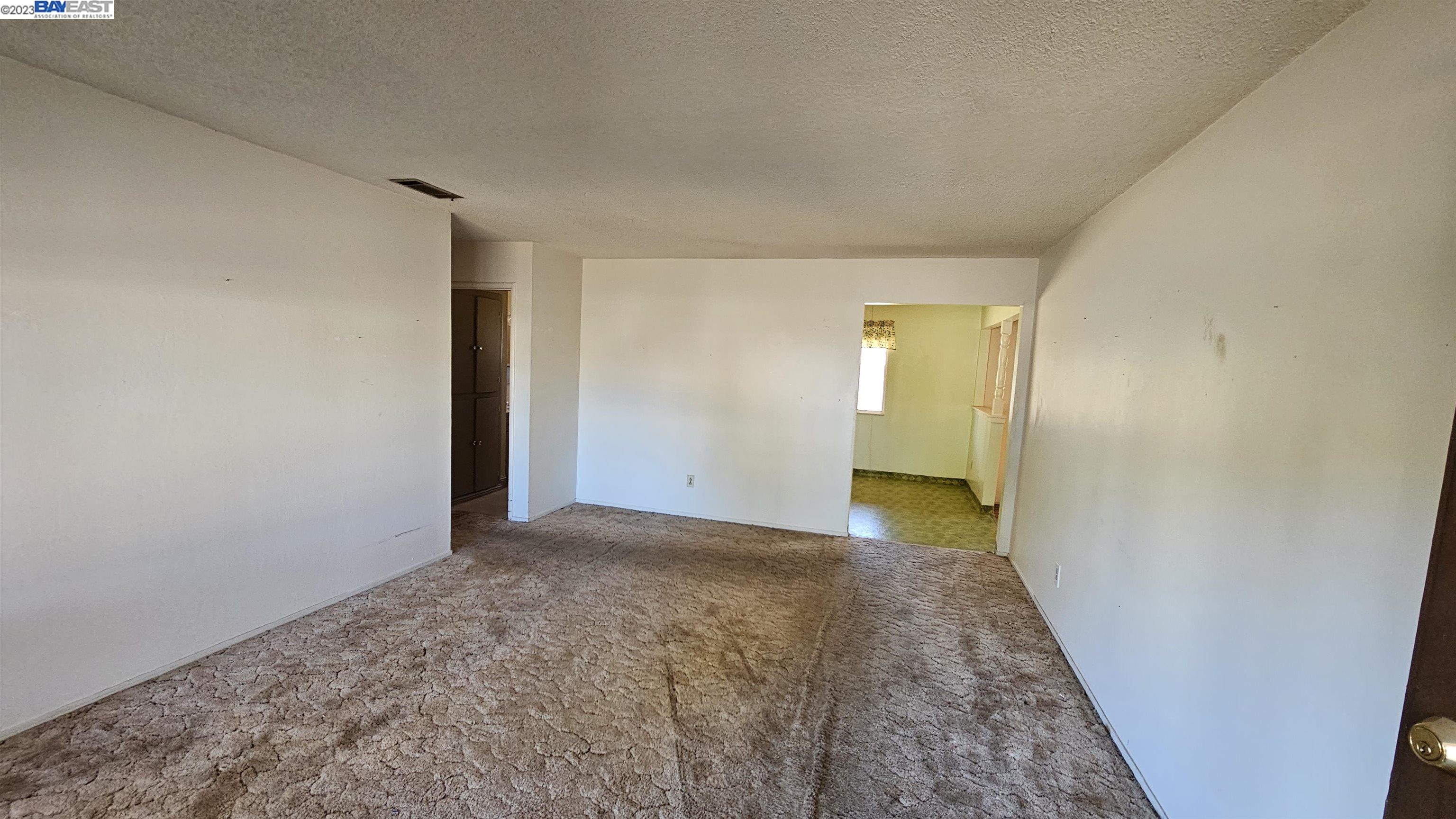 Detail Gallery Image 2 of 17 For 2826 N Parsons Ave, Merced,  CA 95340 - 3 Beds | 2 Baths