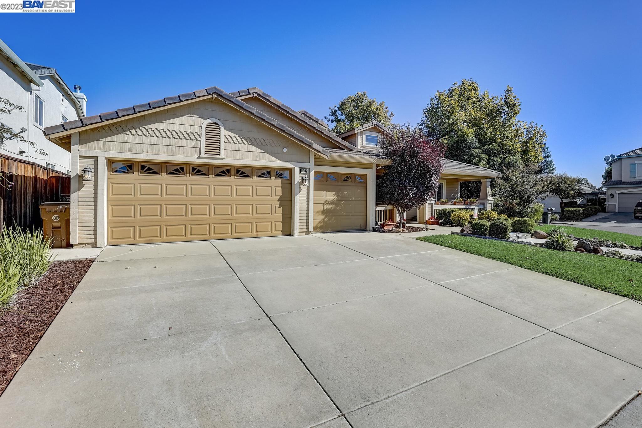 Detail Gallery Image 1 of 1 For 5302 Cherokee Way, Antioch,  CA 94531 - 4 Beds | 2/1 Baths