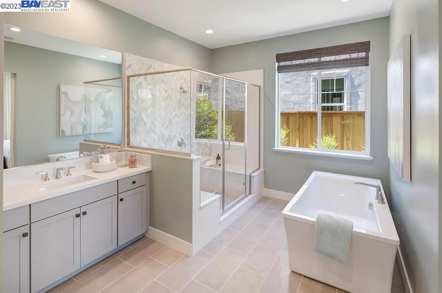 Detail Gallery Image 13 of 20 For 2995 Middlebury Drive, Lathrop,  CA 95330 - 4 Beds | 3/1 Baths