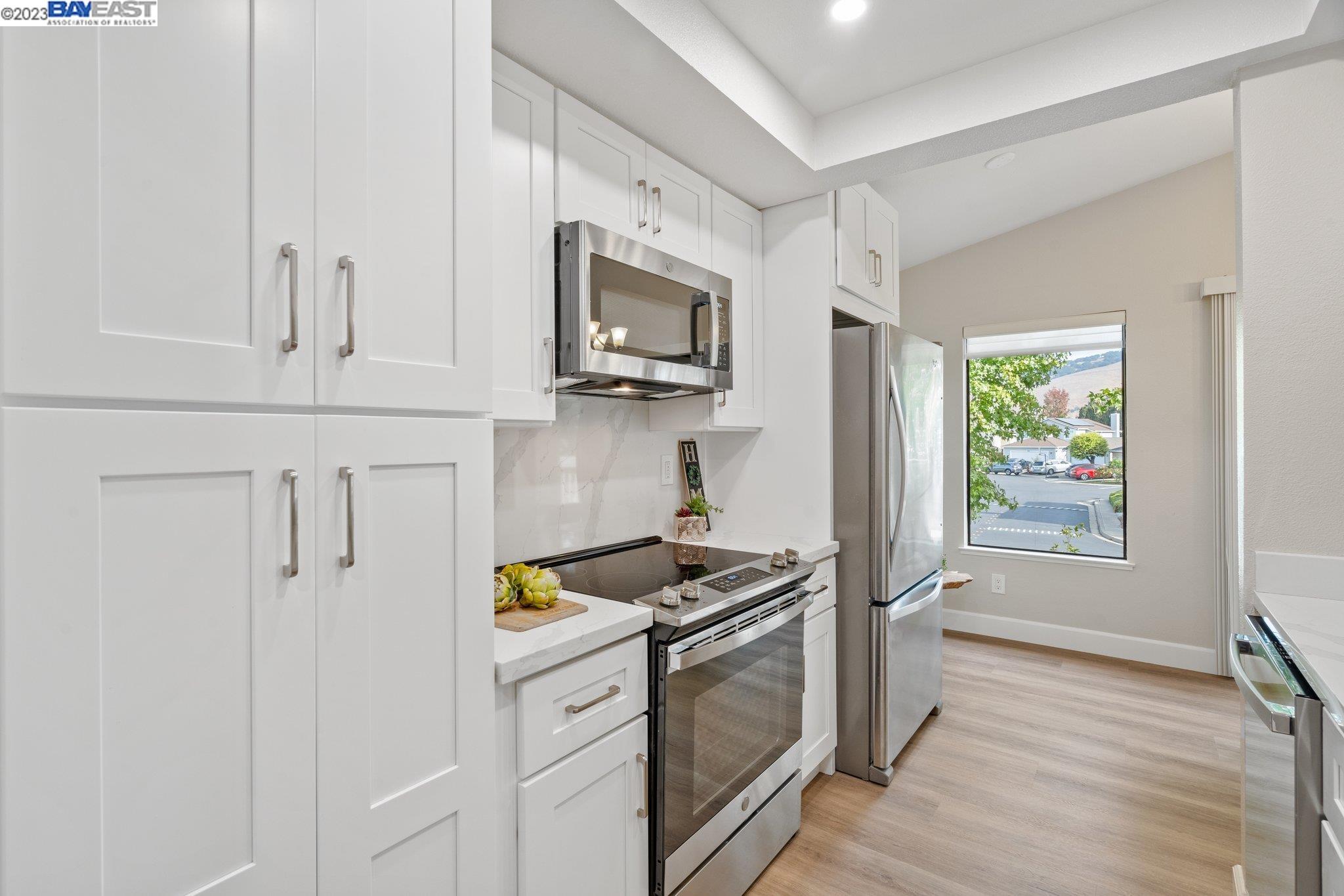 Photo #5: 41043227 Listing 