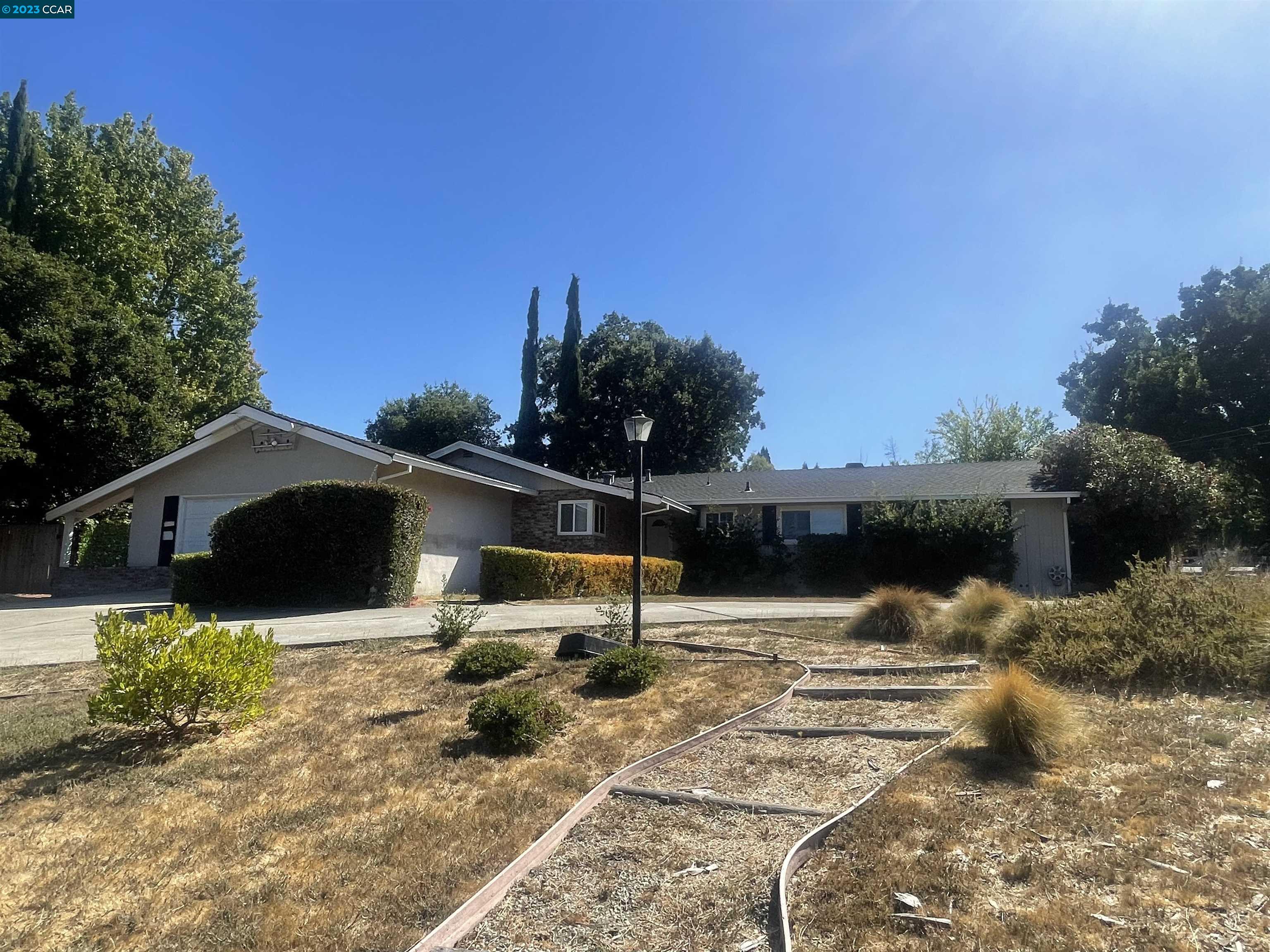 Detail Gallery Image 1 of 1 For 4 Sheri Ct, Danville,  CA 94526 - 4 Beds | 2 Baths