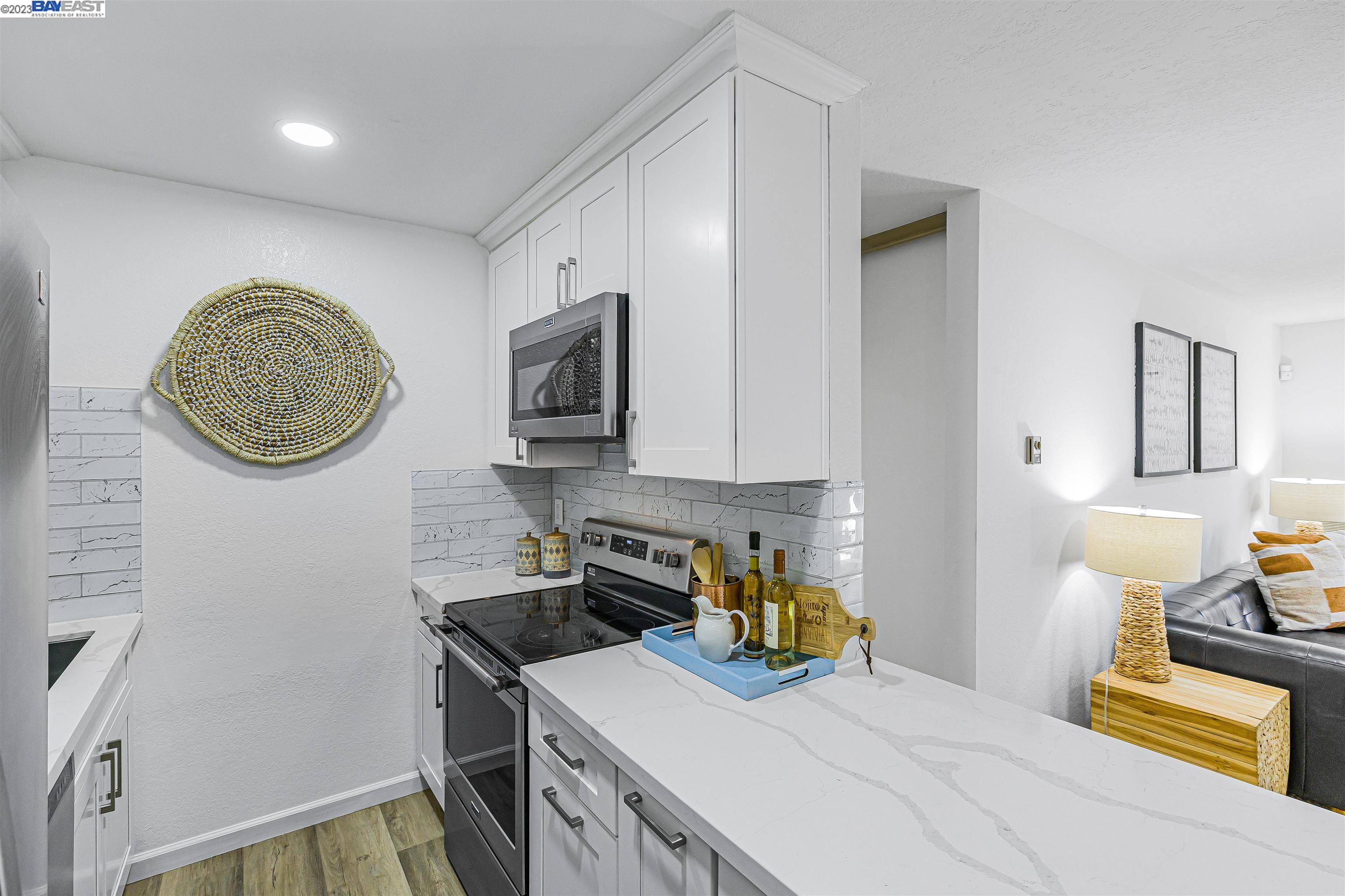 Photo #3: 41043657 Listing 