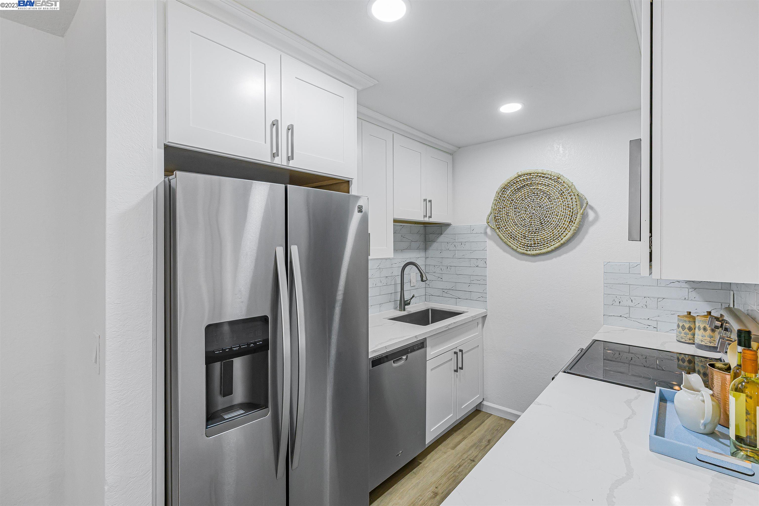 Photo #4: 41043657 Listing 