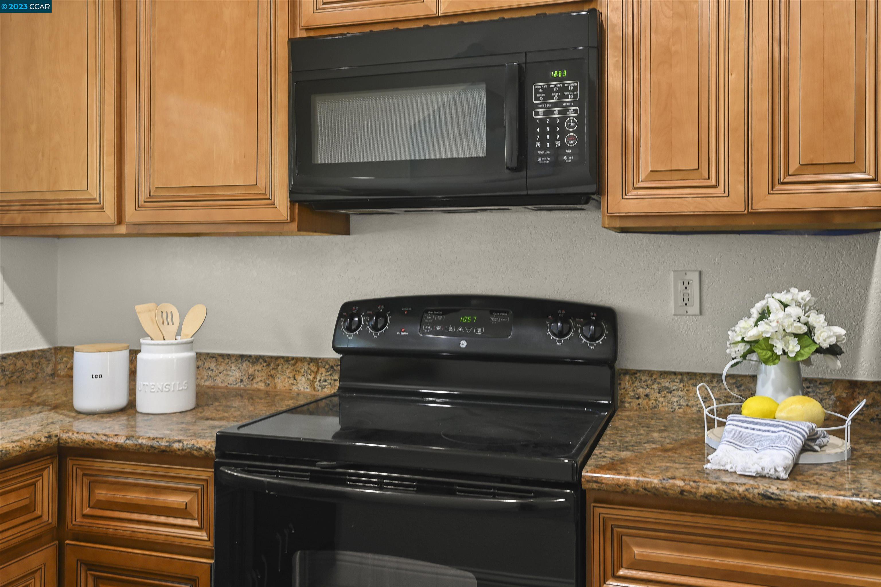 Photo #6: 41043748 Listing 