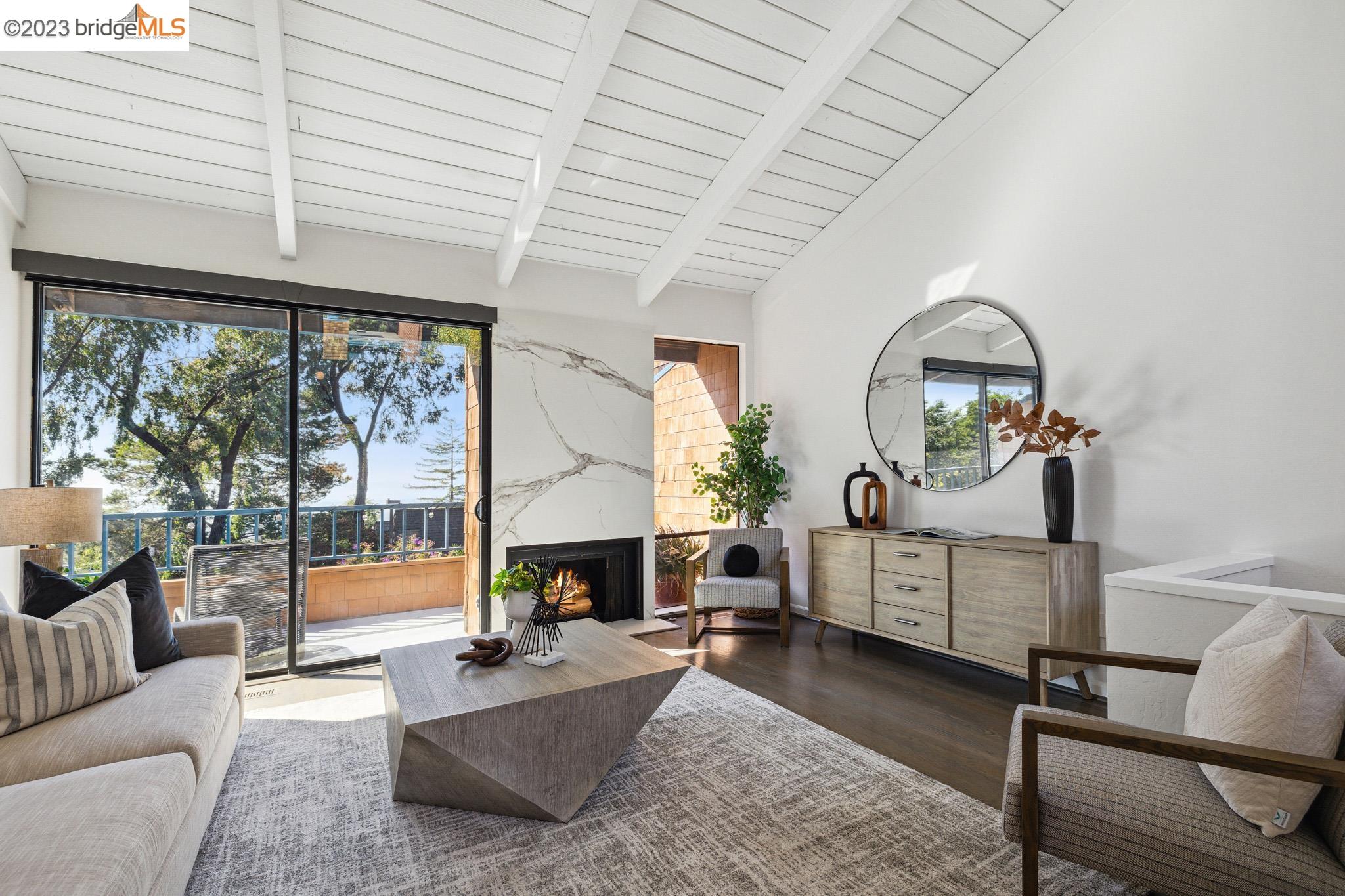 Photo #2: 41043767 Listing 