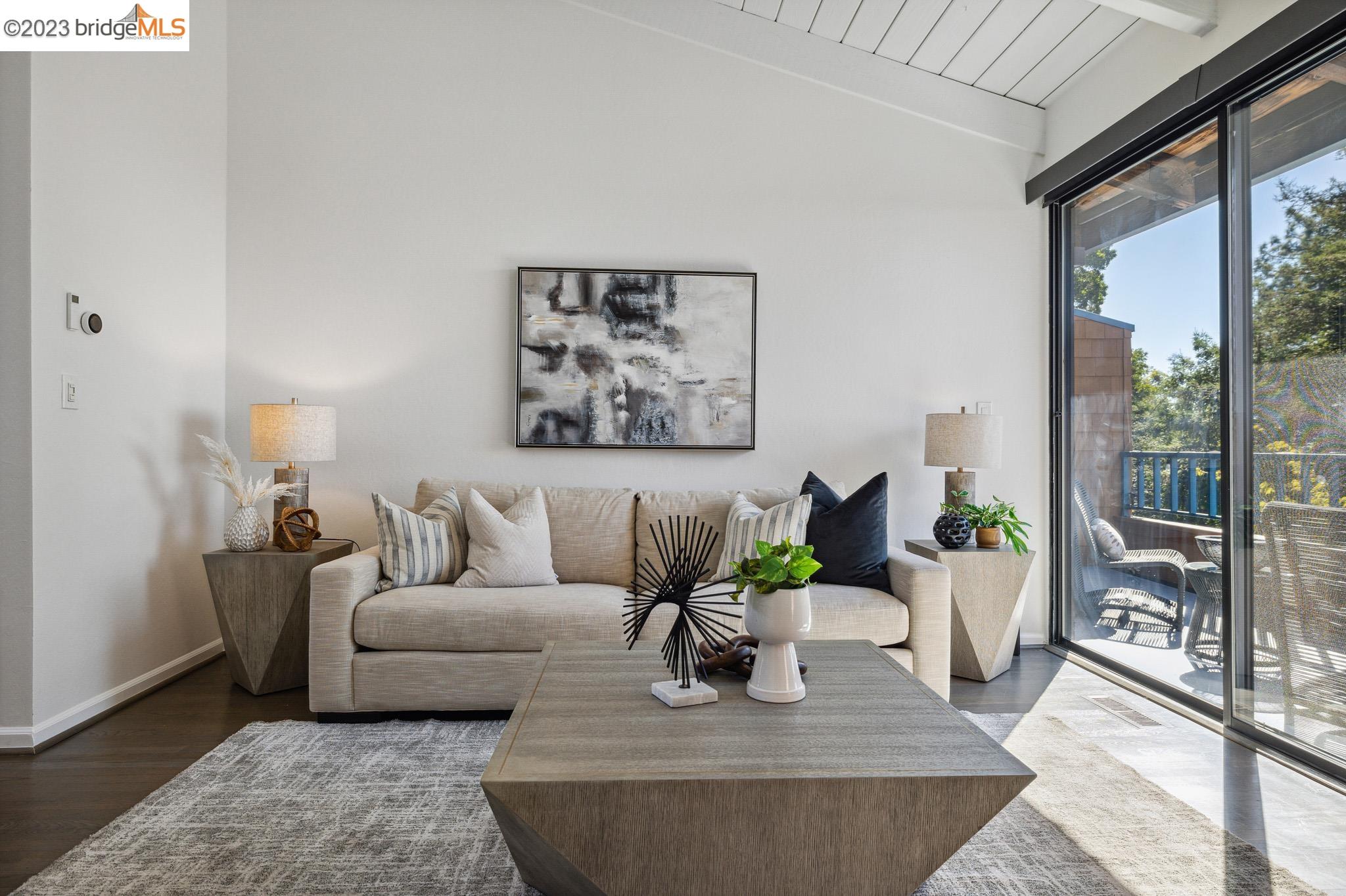 Photo #4: 41043767 Listing 