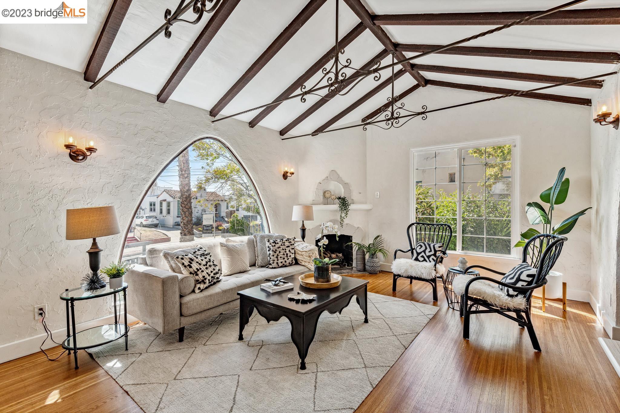 Detail Gallery Image 1 of 1 For 3415 Simmons St, Oakland,  CA 94619 - 4 Beds | 3 Baths