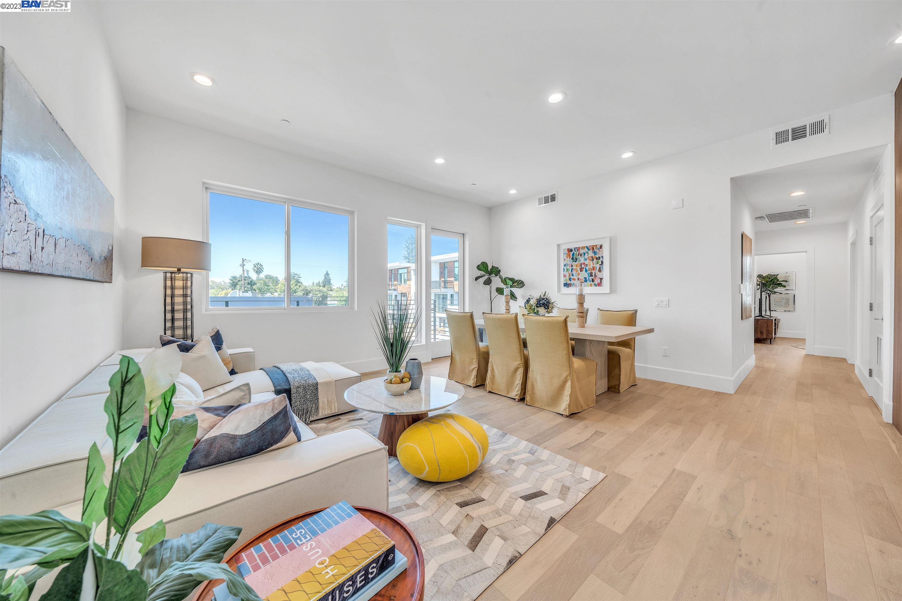 Detail Gallery Image 1 of 1 For 3877 El Camino Real #02,  Palo Alto,  CA 94306 - 2 Beds | 2 Baths