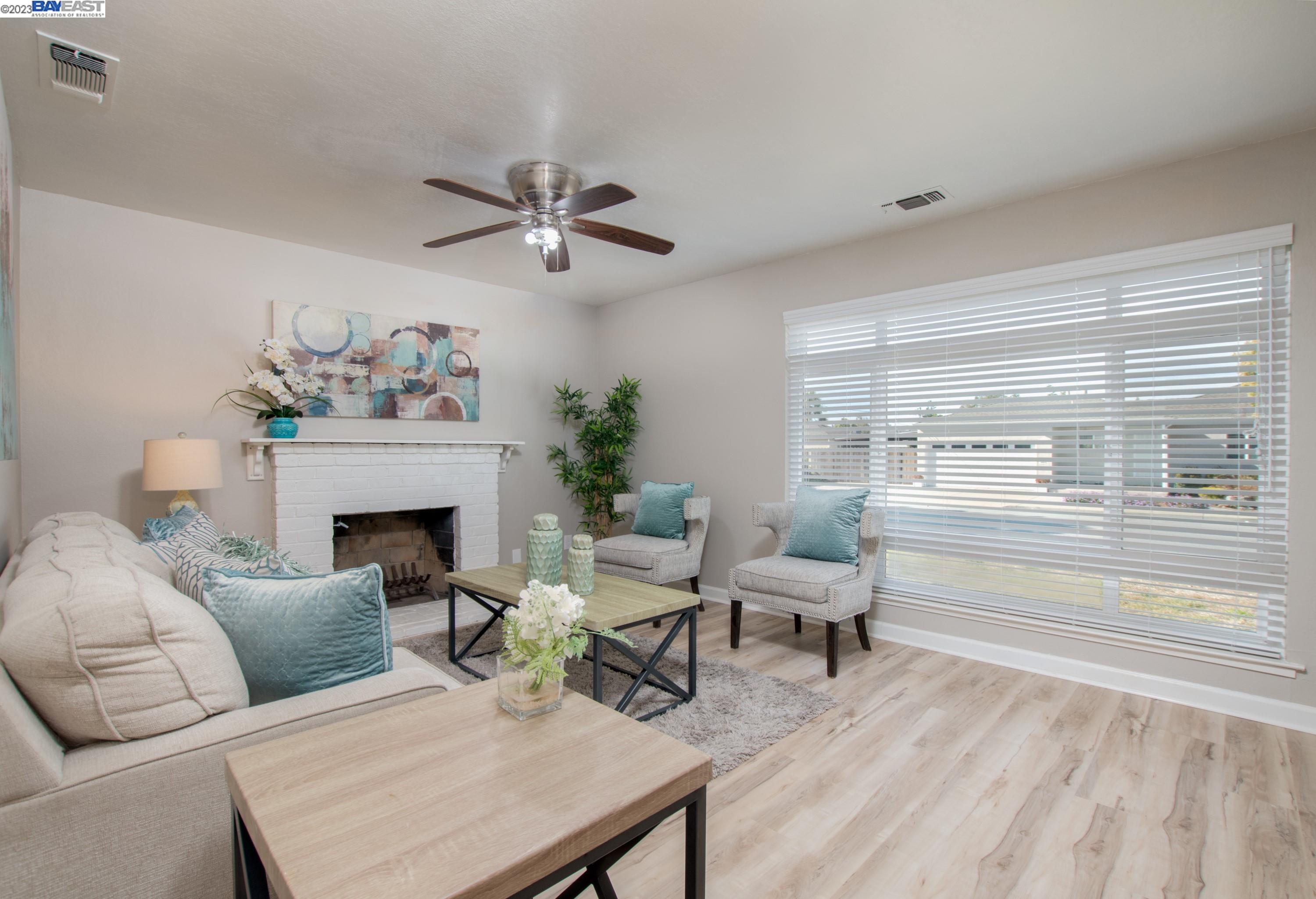 Front Image Thumbnail for BE41043885