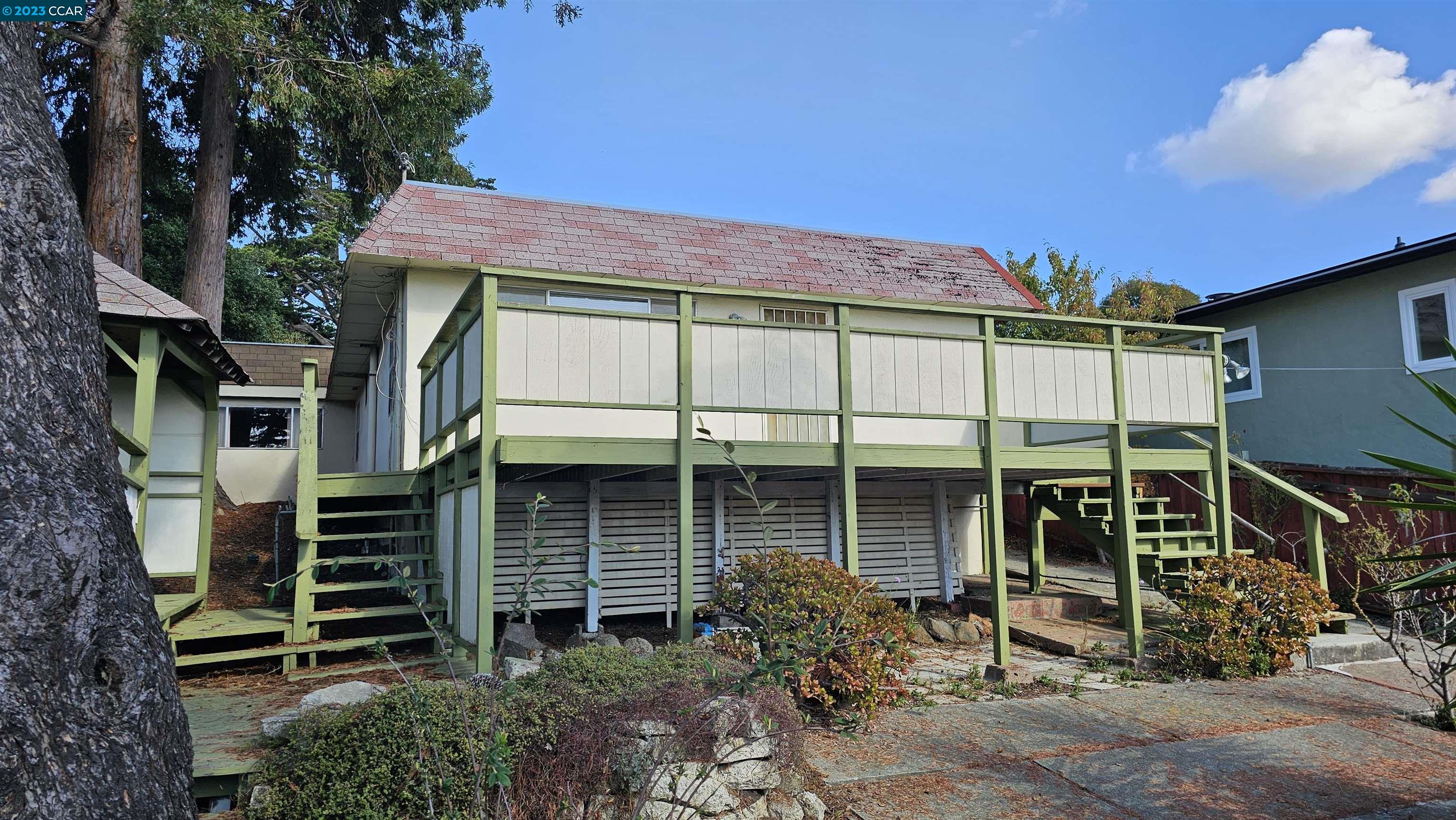 Detail Gallery Image 1 of 1 For 844 Balra Dr, El Cerrito,  CA 94530 - 2 Beds | 2 Baths