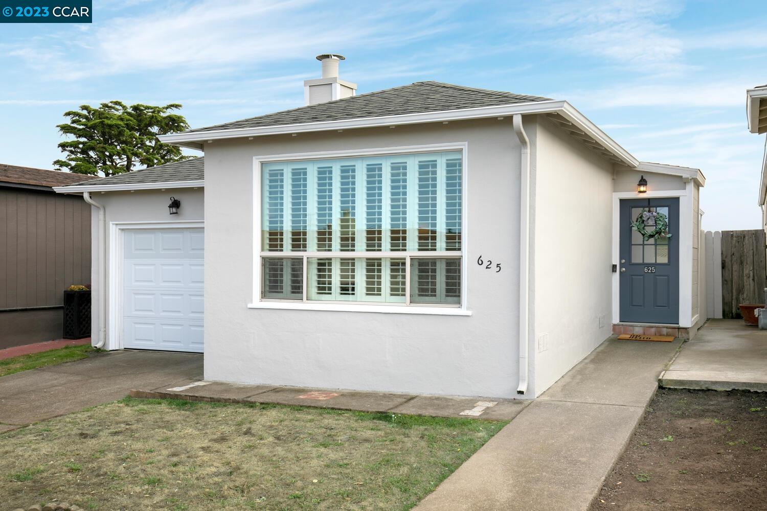 Detail Gallery Image 1 of 1 For 625 Skyline Dr, Daly City,  CA 94015 - 3 Beds | 1 Baths