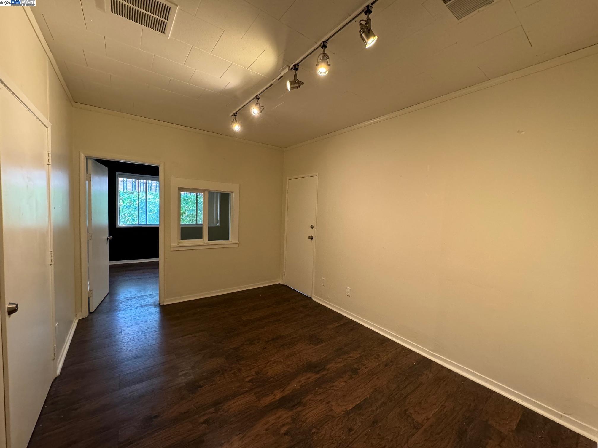 Detail Gallery Image 18 of 26 For 3400 Mt Diablo Blvd, Lafayette,  CA 94549 - – Beds | – Baths
